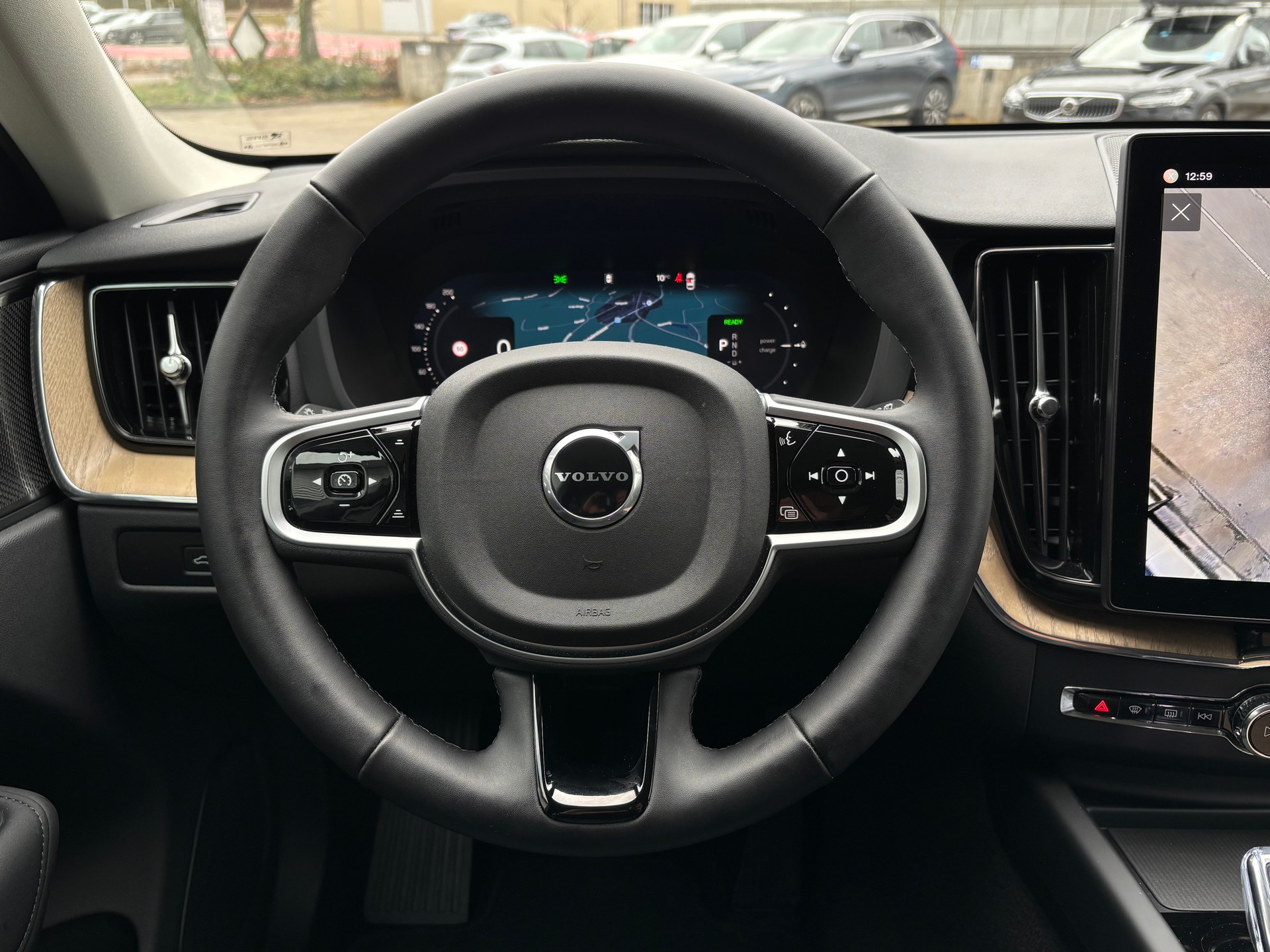 VOLVO XC60 2.0 T8 TE Plus Dark eAWD-image-16