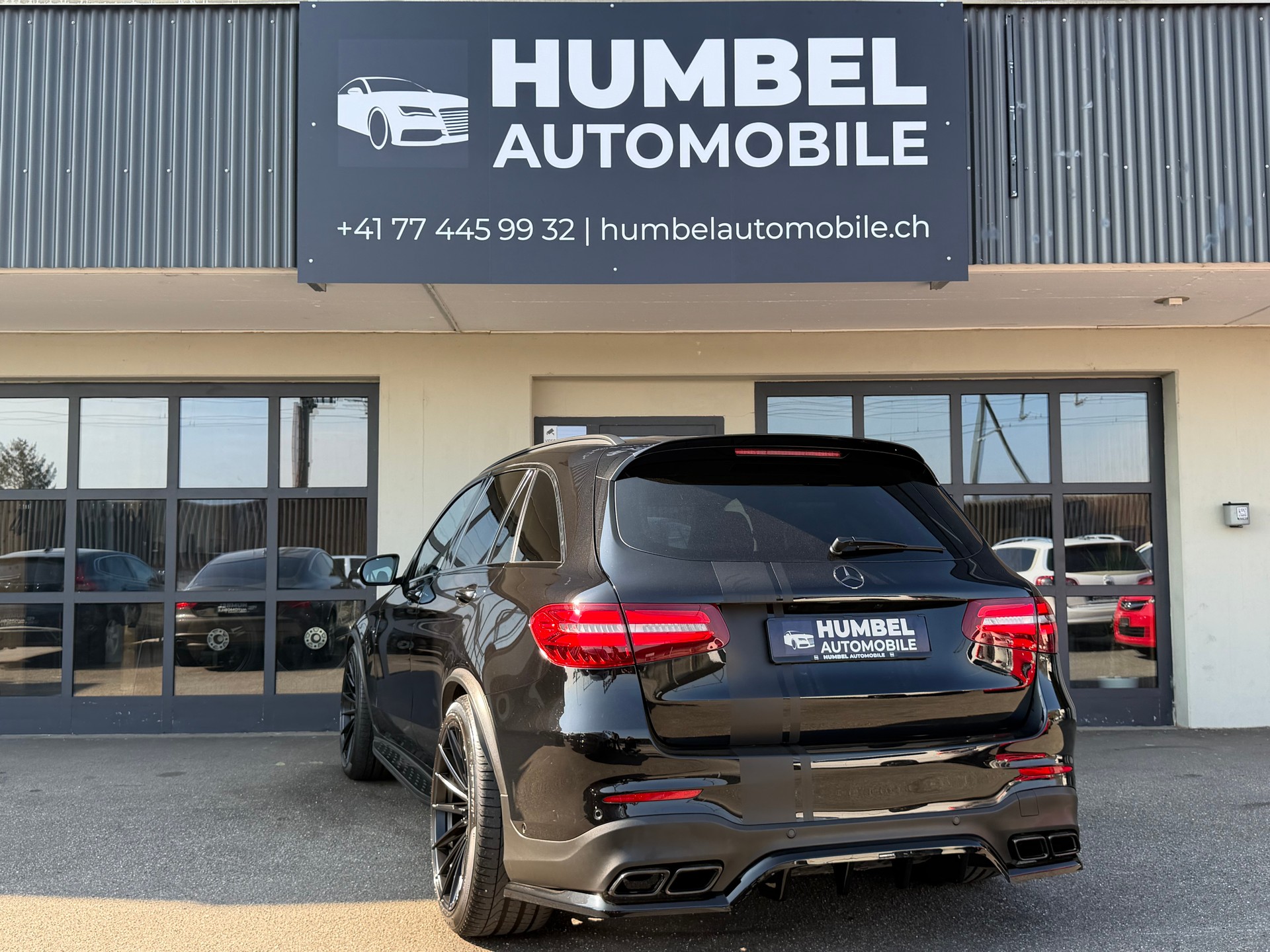 MERCEDES-BENZ GLC 63 AMG 4Matic+ 9G-Tronic-image-2