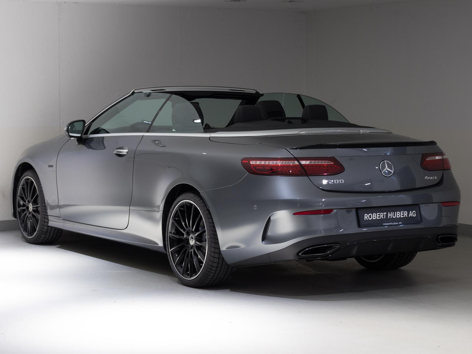 MERCEDES-BENZ E 200 4MATIC Cabriolet-image-4