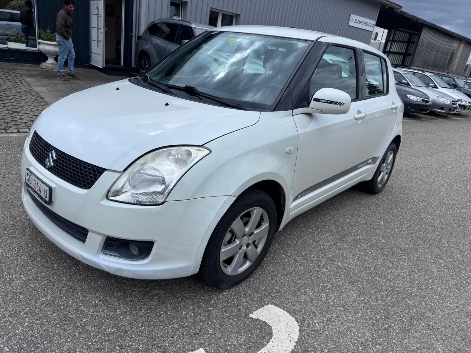 SUZUKI Swift 1.3i 16V GL Top Piz Sulai LE 4x4-image-0
