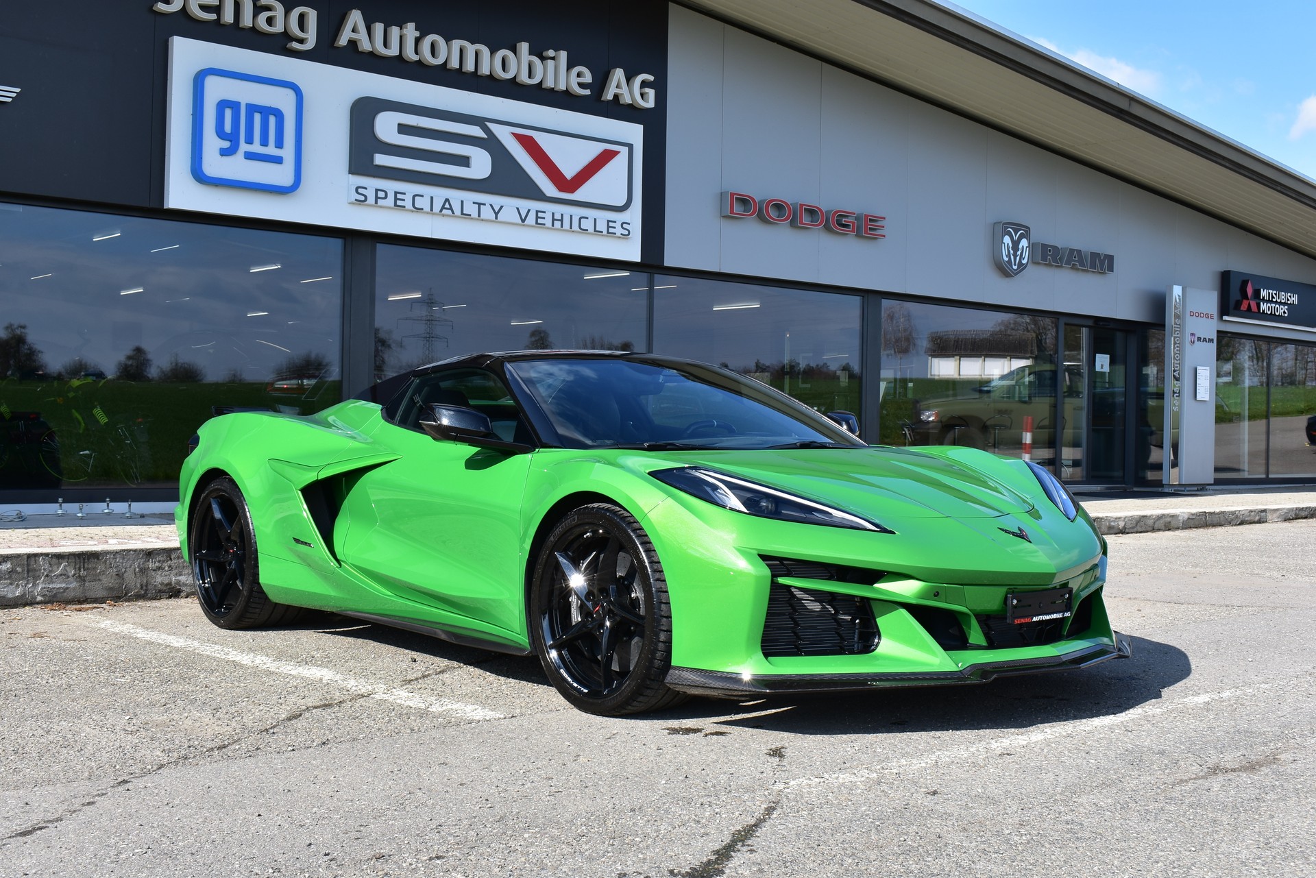 CHEVROLET Corvette C8 E-Ray MY2026-image-0