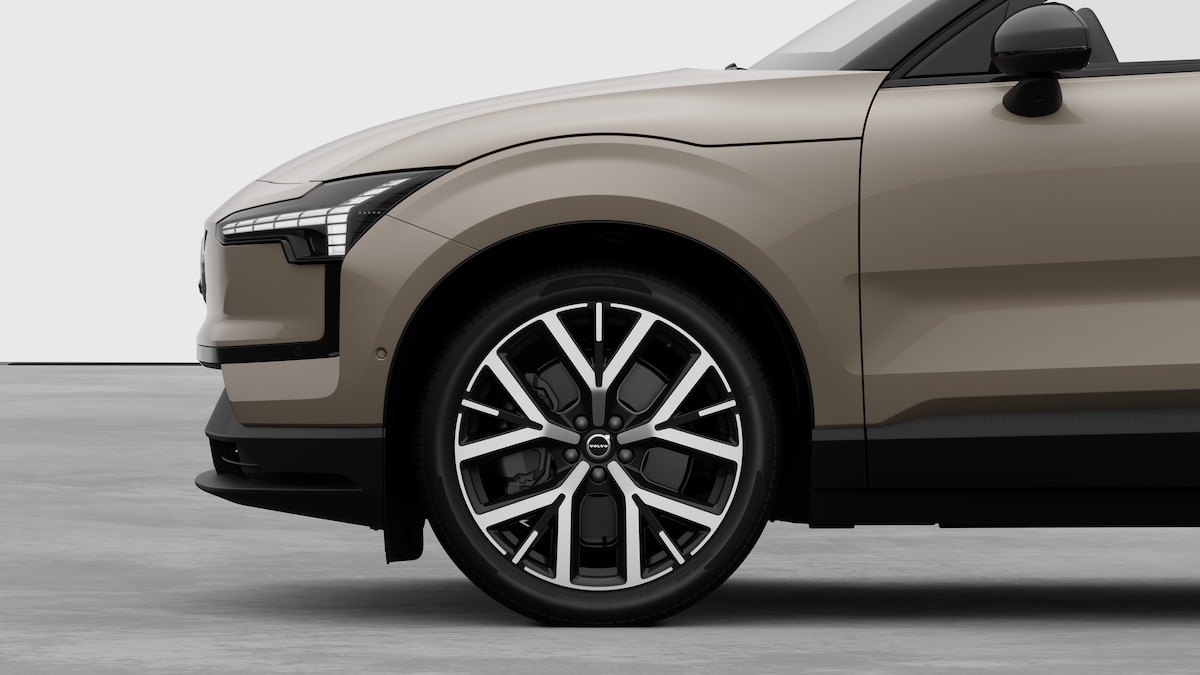 VOLVO EX30 E60 Twin Ultra Performance AWD-image-7