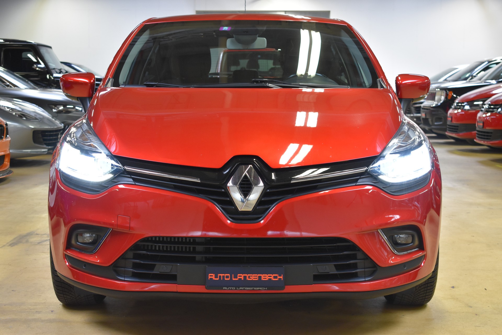 RENAULT Clio 0.9 12V Intens - FaceLift Model 2019-image-6