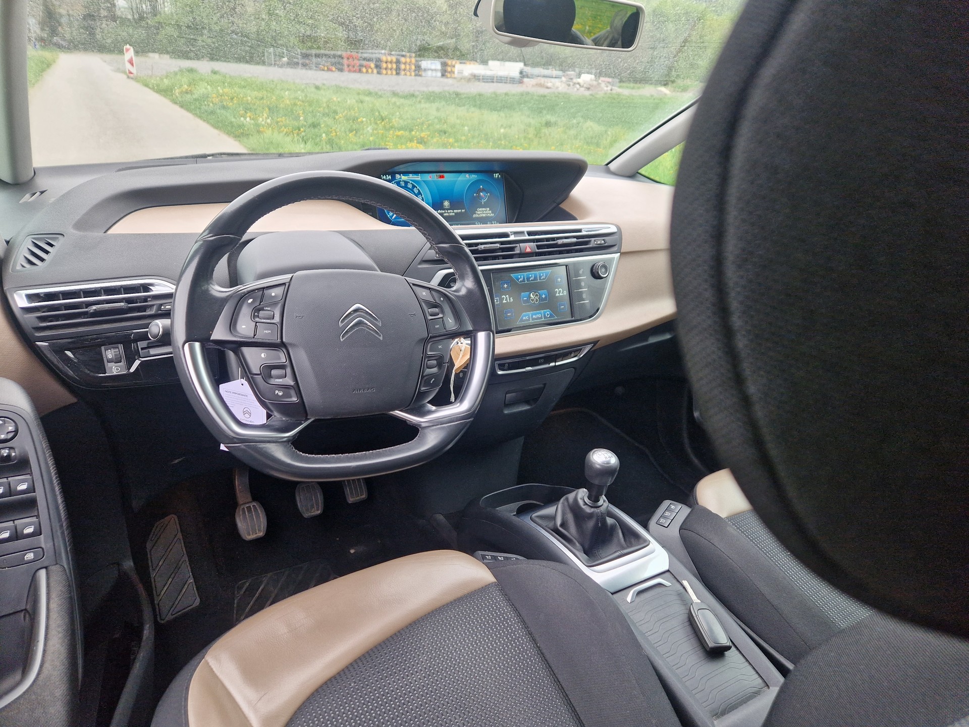 CITROEN Grand C4 Picasso 1.6 e-HDi Exclusive-image-7
