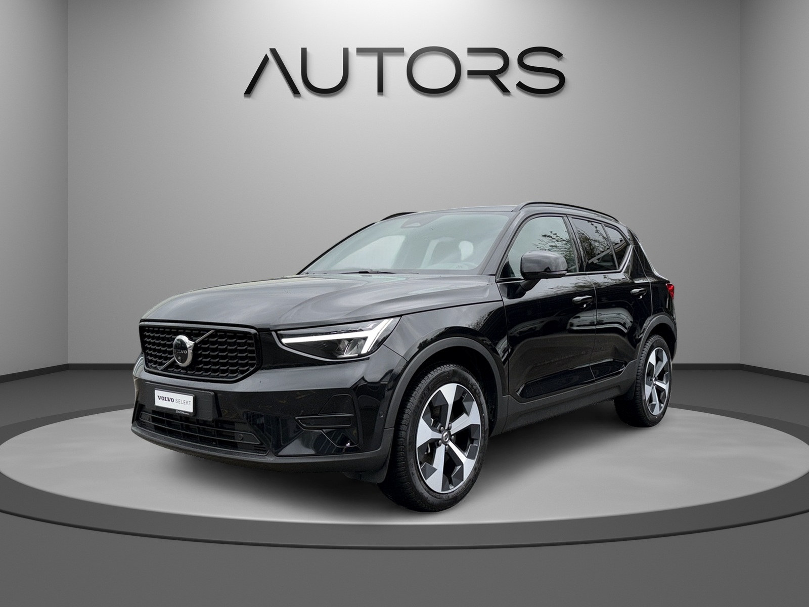 VOLVO XC40 B4 Benzin Mild Hybrid Plus Dark DCT-image-0