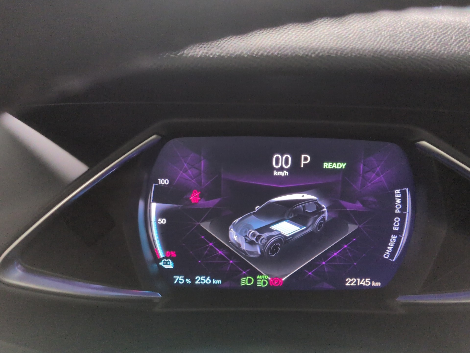 DS AUTOMOBILES DS 3 E-Tense 156 Opera-image-10