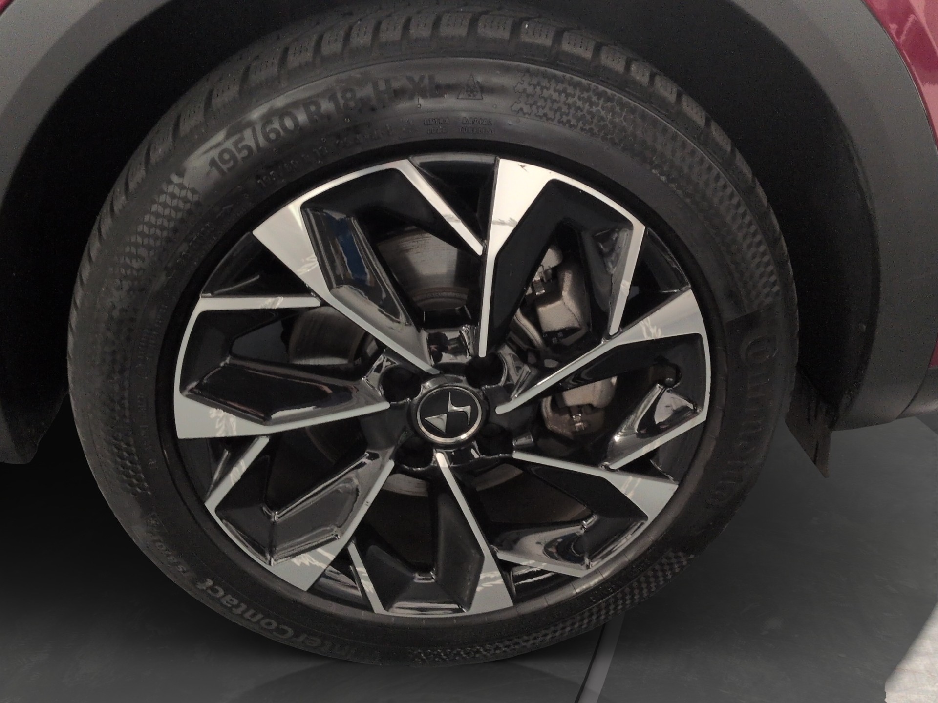 DS AUTOMOBILES DS 3 E-Tense 156 Opera-image-15