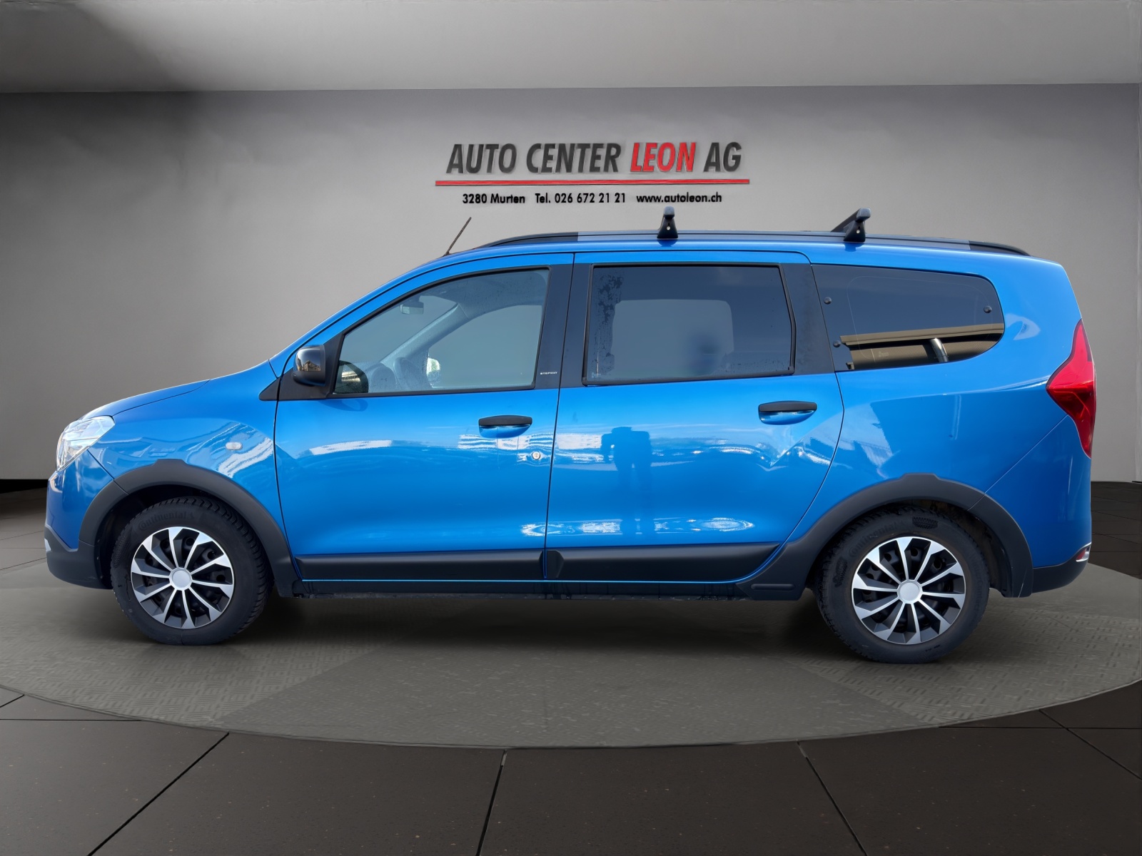 DACIA Lodgy 1.2 T Stepway 7PL-image-2