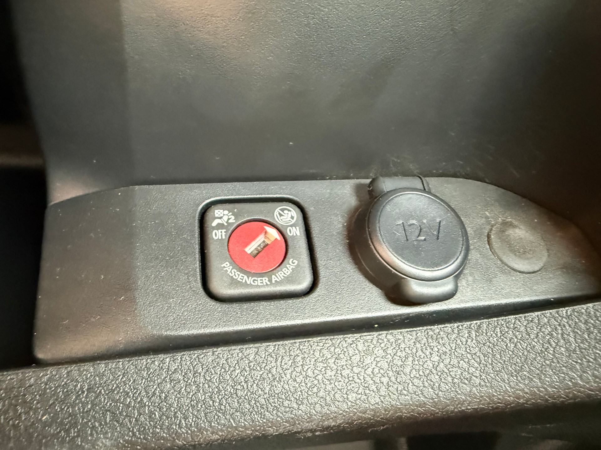 CITROEN Jumpy 2.0 BlueHDi 145 XL EAT8 Automat-image-9