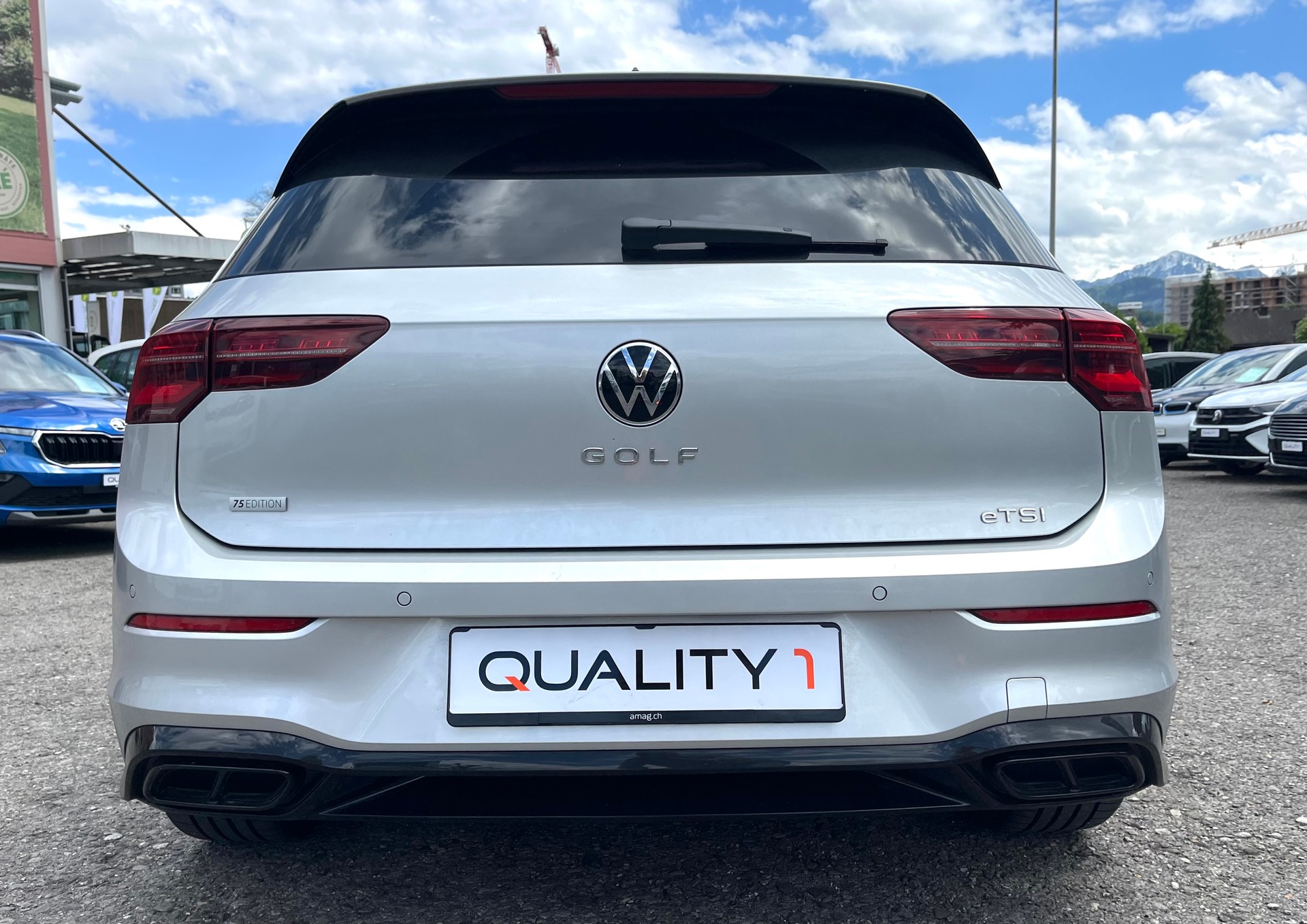 VW Golf 1.5 75Edition-eTSI mHEV ACT **R-Line**7Gang DSG-image-6