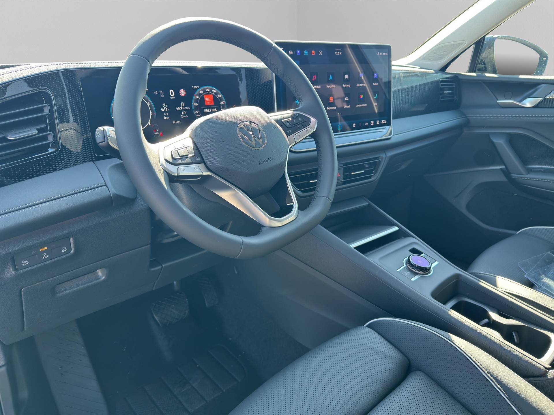 VW Tiguan 2.0 TSI DSG United 4Motion-image-9