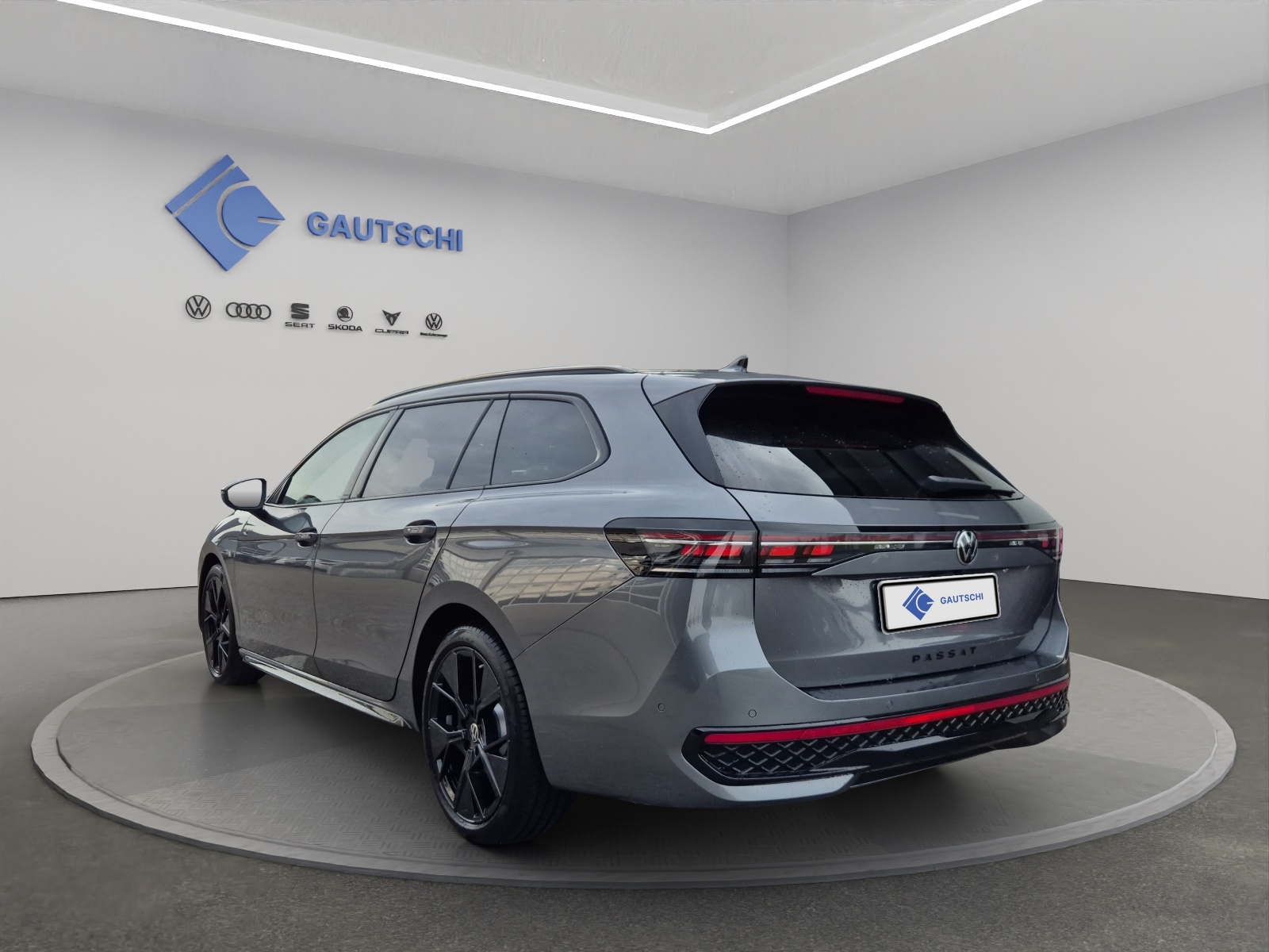 VW Passat Variant 2.0 TSI evo4 R-Line 4 Motion DSG-image-2