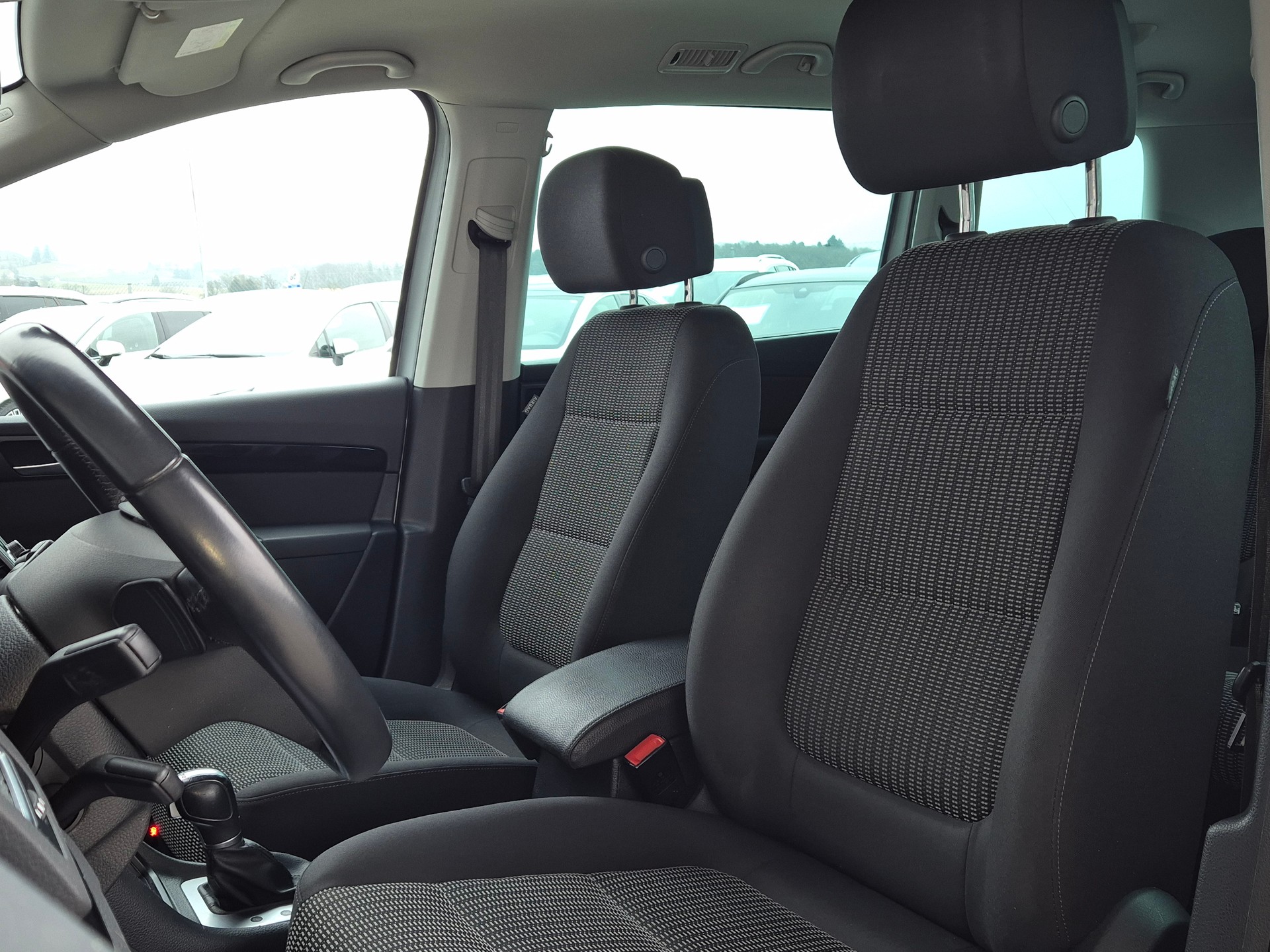 SEAT ALHAMBRA 1.4 TSI DSG STYLE-image-13