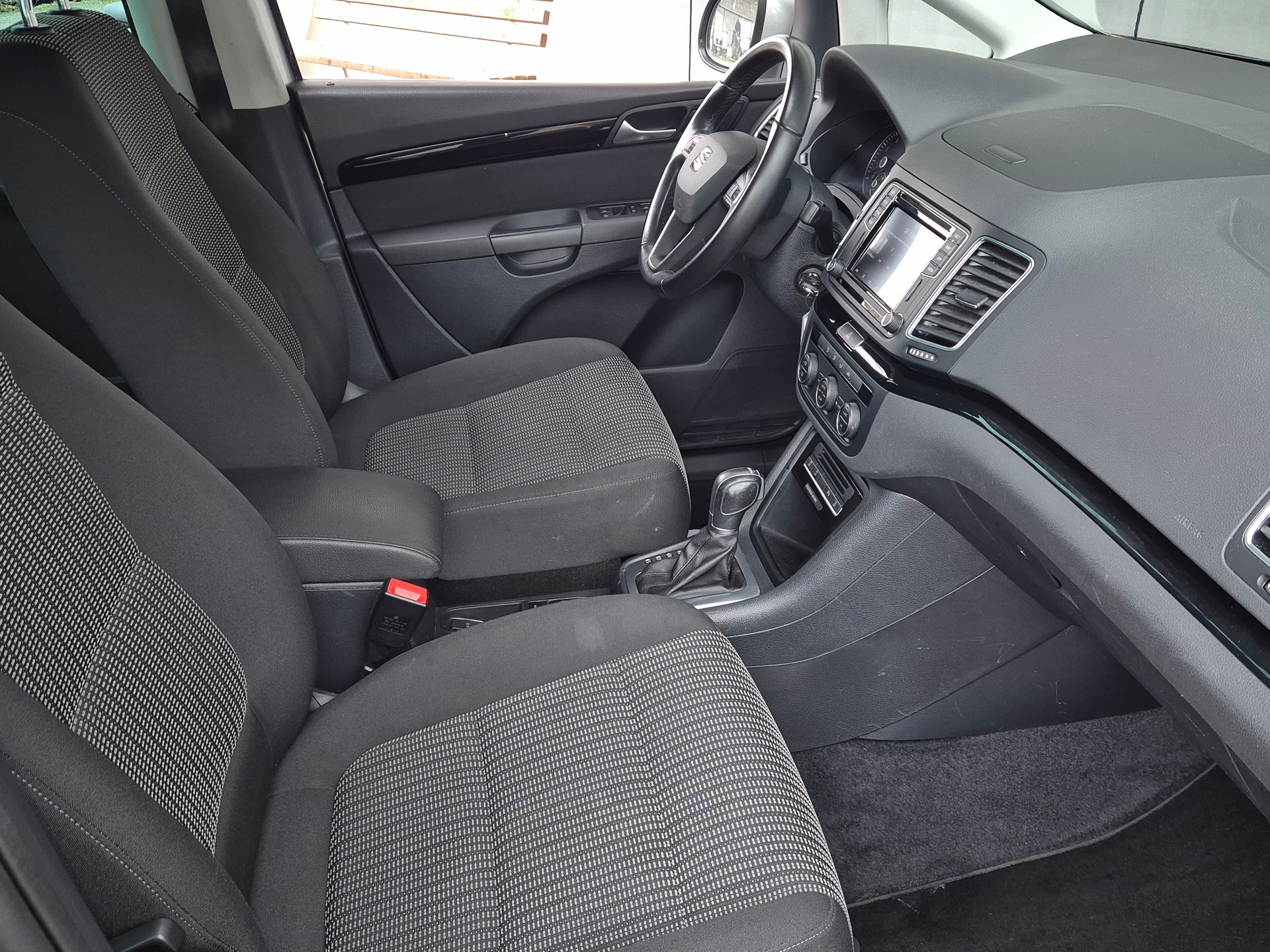 SEAT ALHAMBRA 1.4 TSI DSG STYLE-image-14