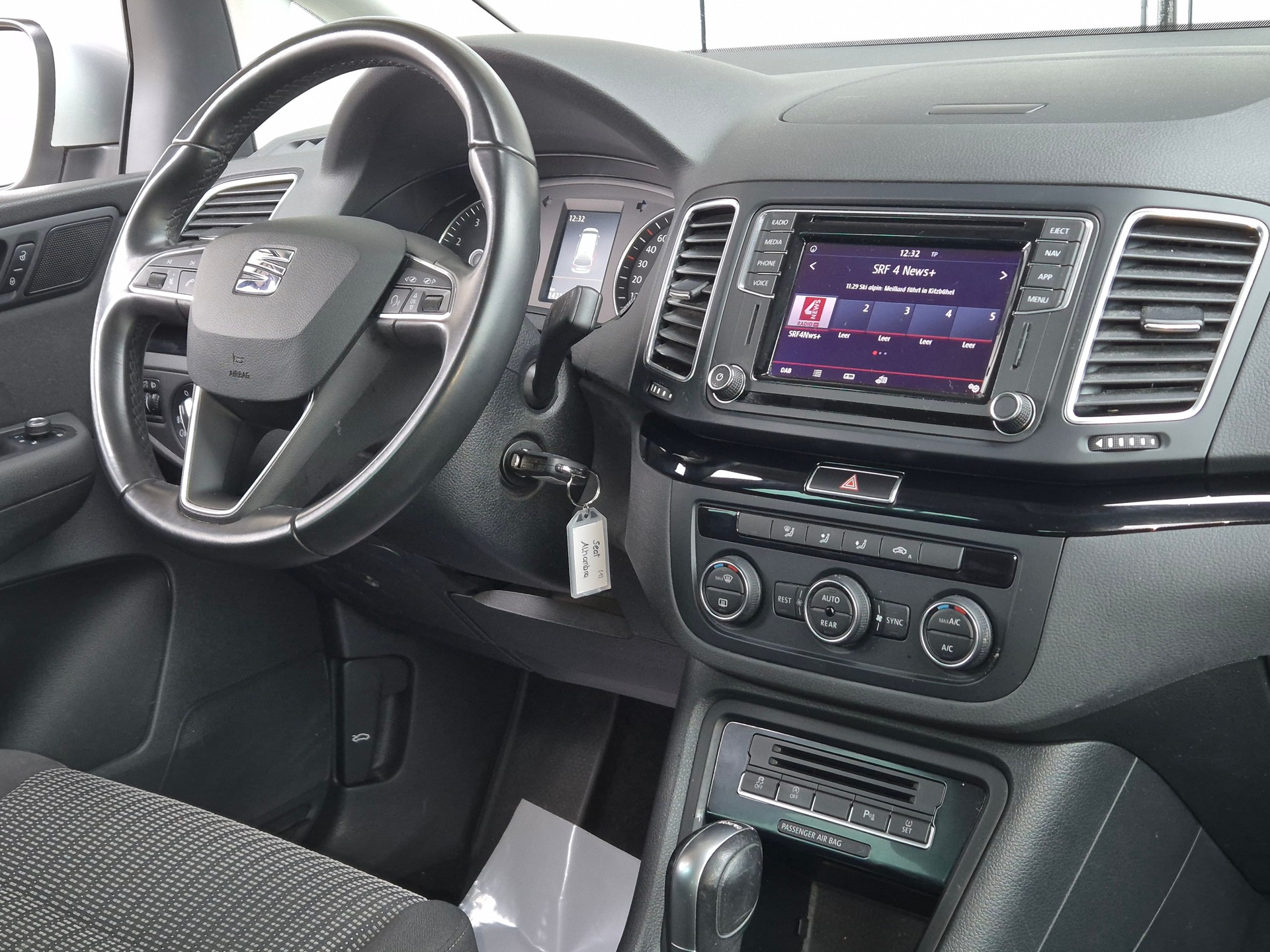 SEAT ALHAMBRA 1.4 TSI DSG STYLE-image-11