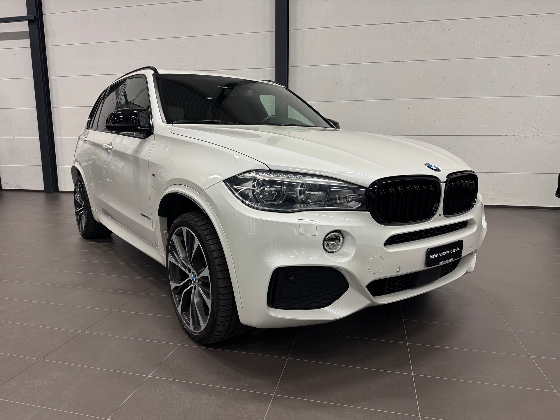 BMW X5 xDrive 40d Steptronic M Sport-image-1