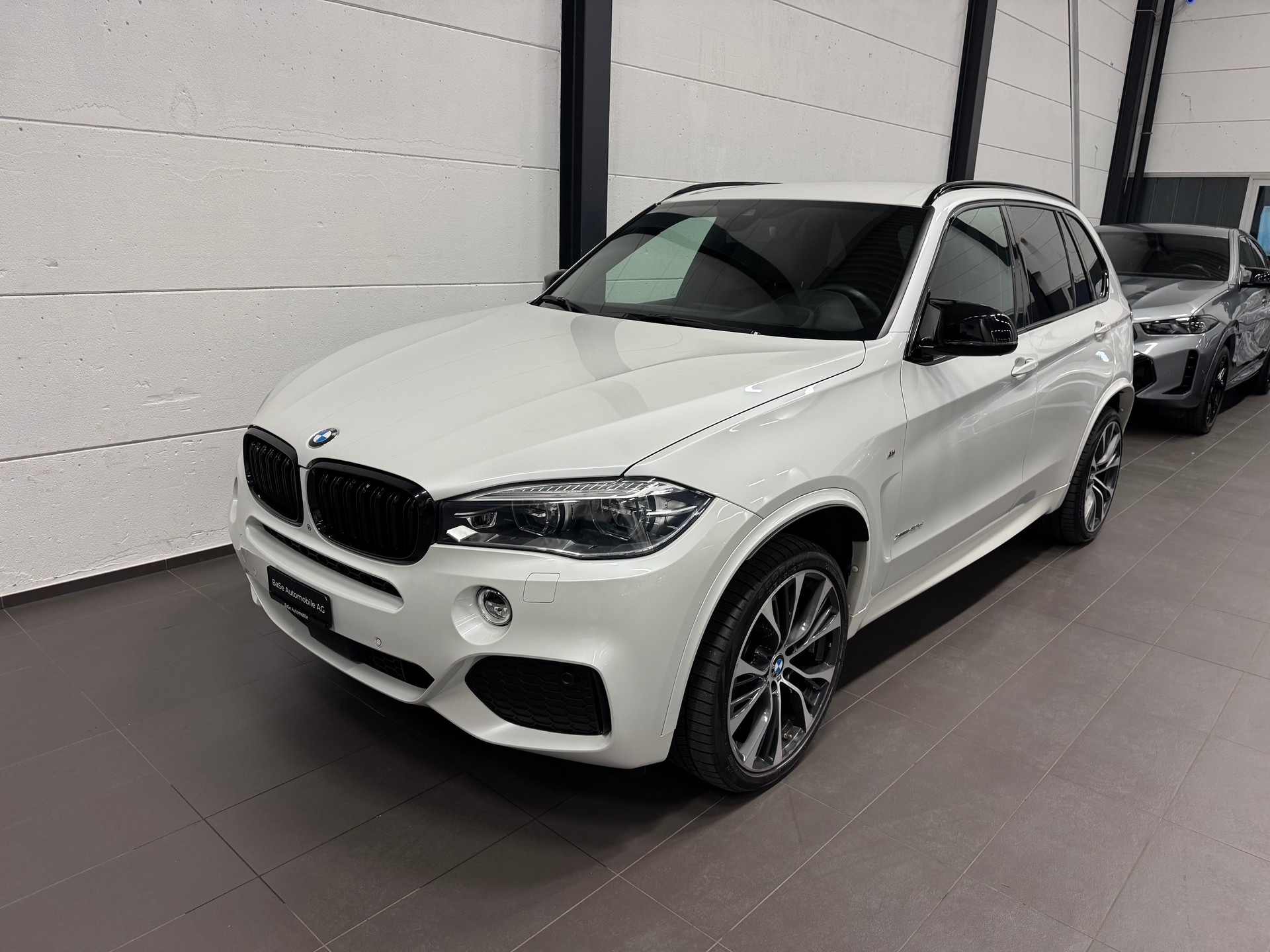 BMW X5 xDrive 40d Steptronic M Sport-image-4