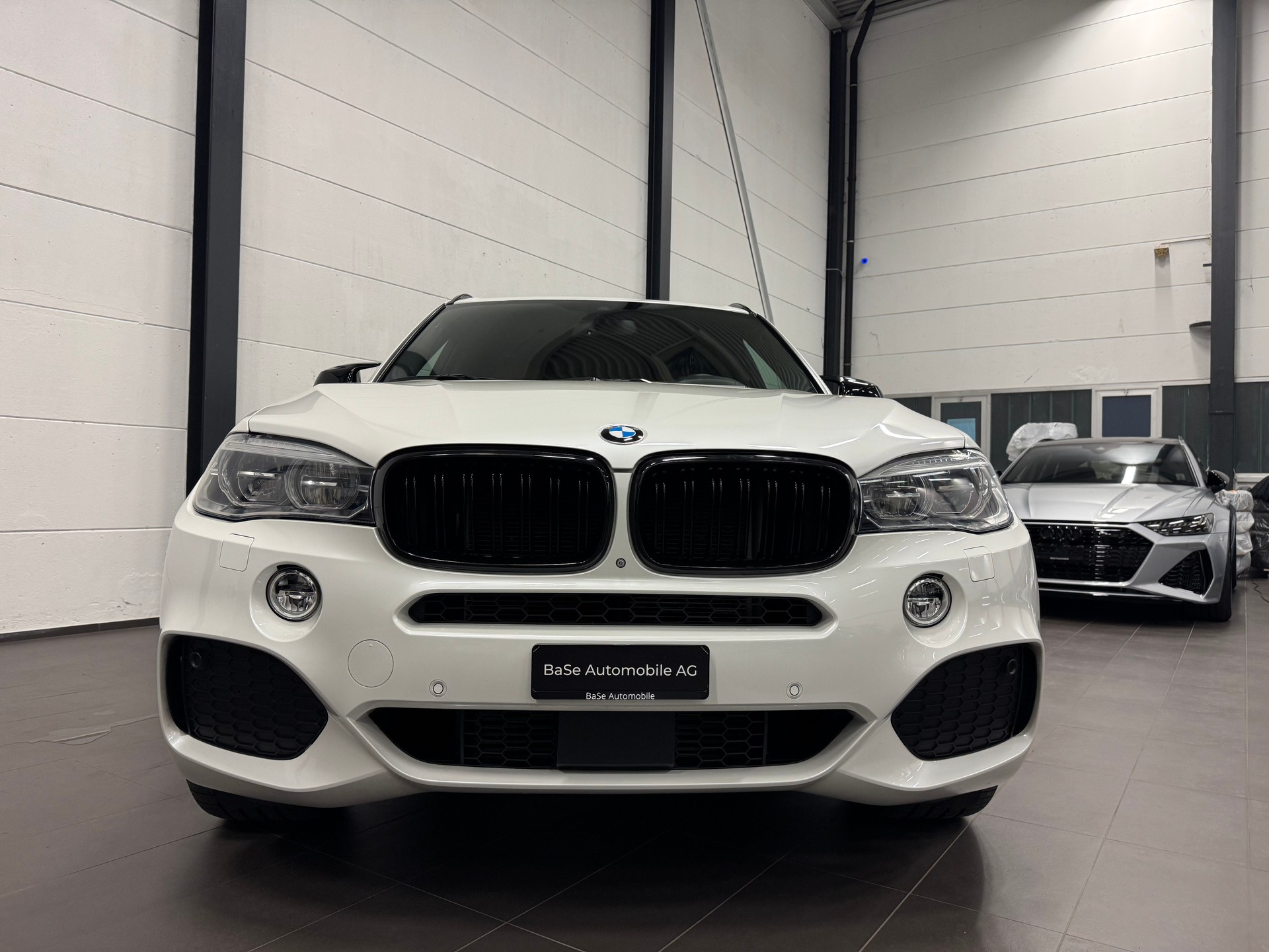 BMW X5 xDrive 40d Steptronic M Sport-image-6
