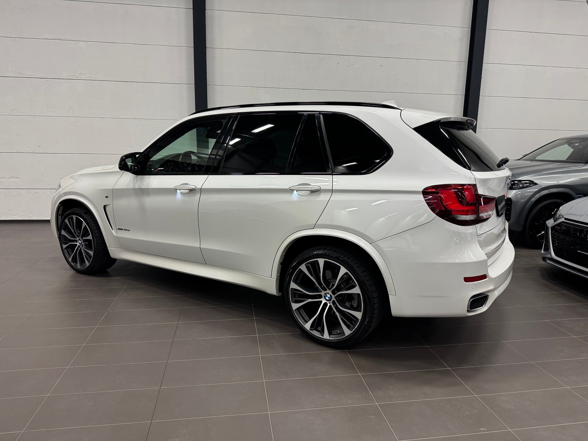 BMW X5 xDrive 40d Steptronic M Sport-image-10