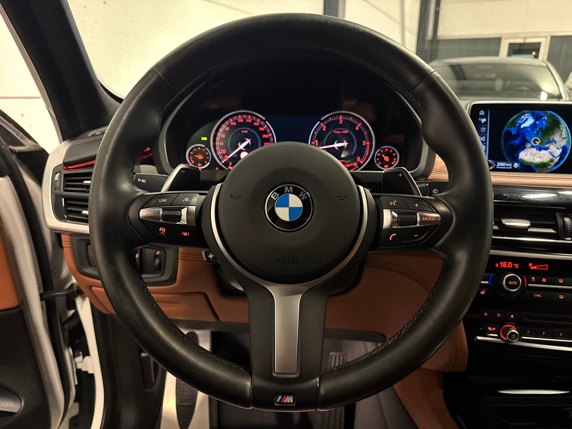 BMW X5 xDrive 40d Steptronic M Sport-image-24