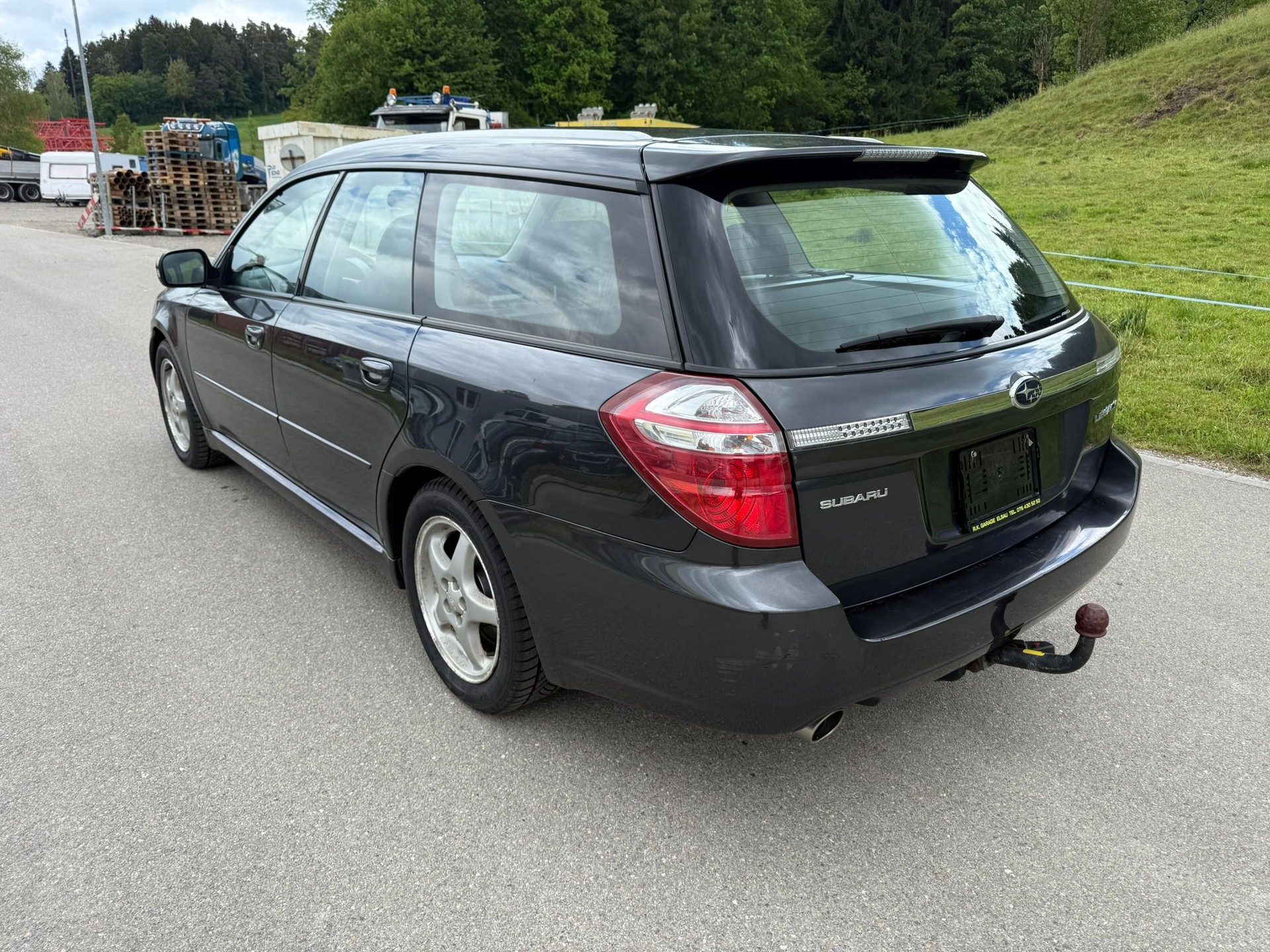 SUBARU Legacy 2.0R AWD Swiss Automatic-image-4