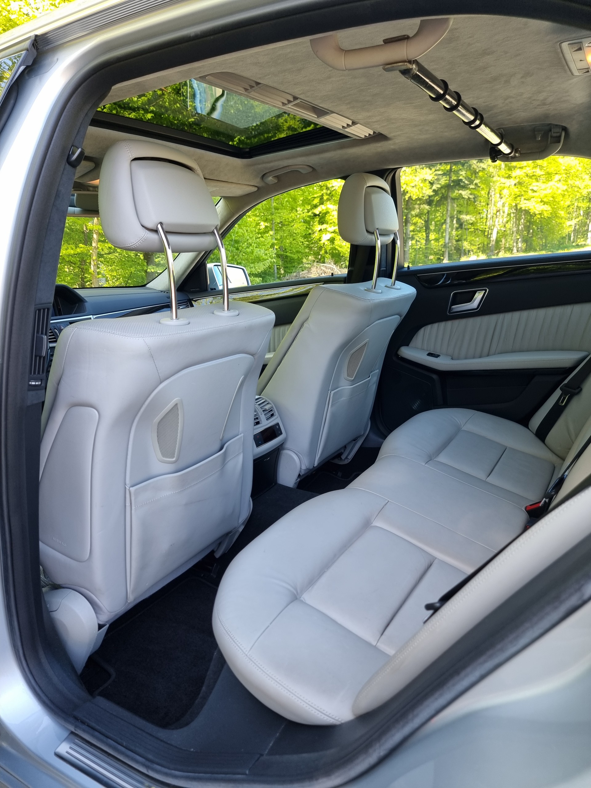 MERCEDES-BENZ E 350 V6 BlueEF Eleg. 4matic-image-5
