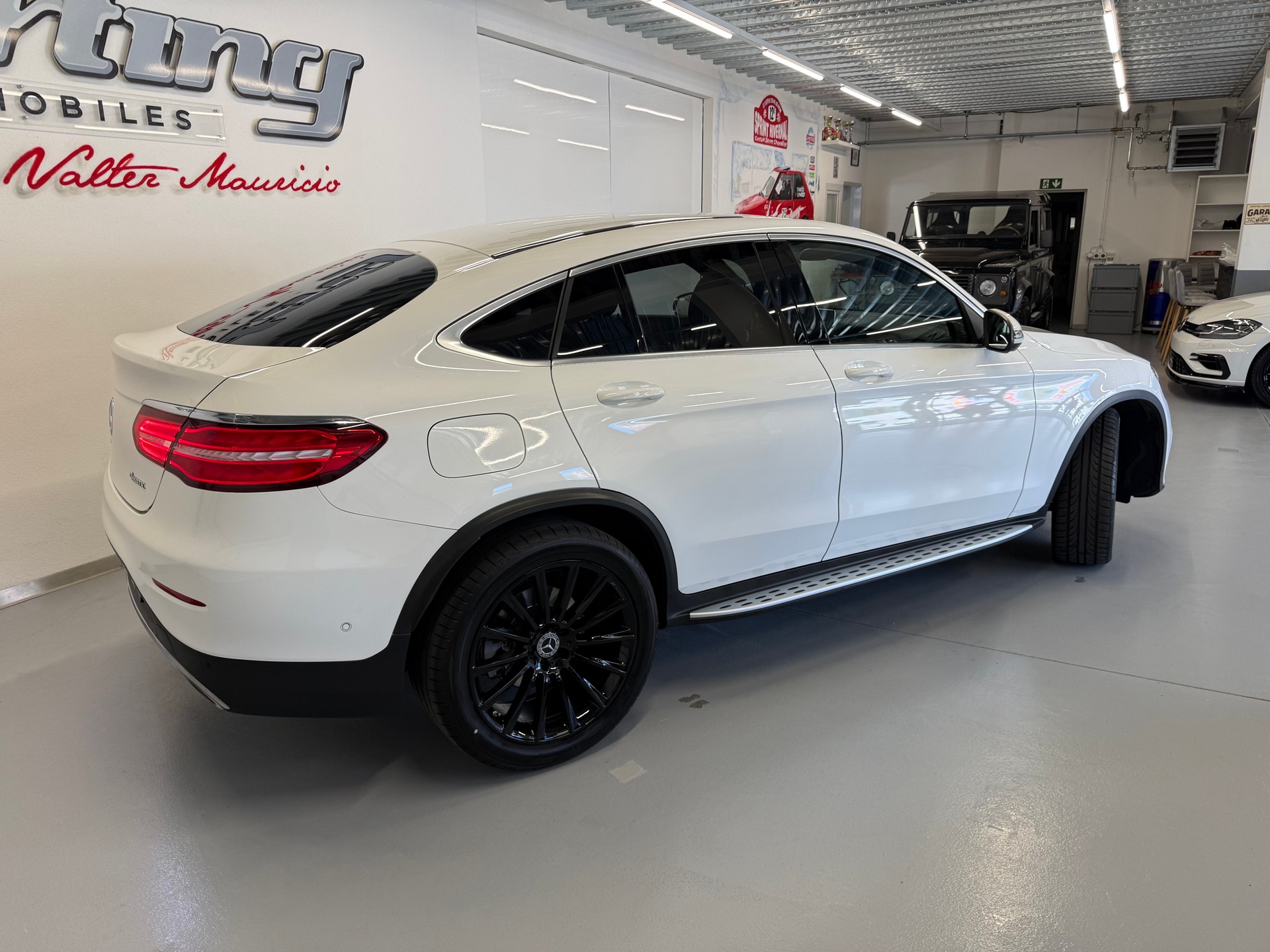 MERCEDES-BENZ GLC Coupé 250 AMG Line 4Matic 9G-Tronic-image-6