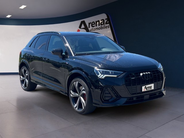 AUDI Q3 40 TFSI S line quattro S-tronic-image-6