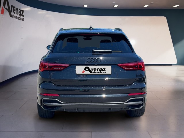 AUDI Q3 40 TFSI S line quattro S-tronic-image-3
