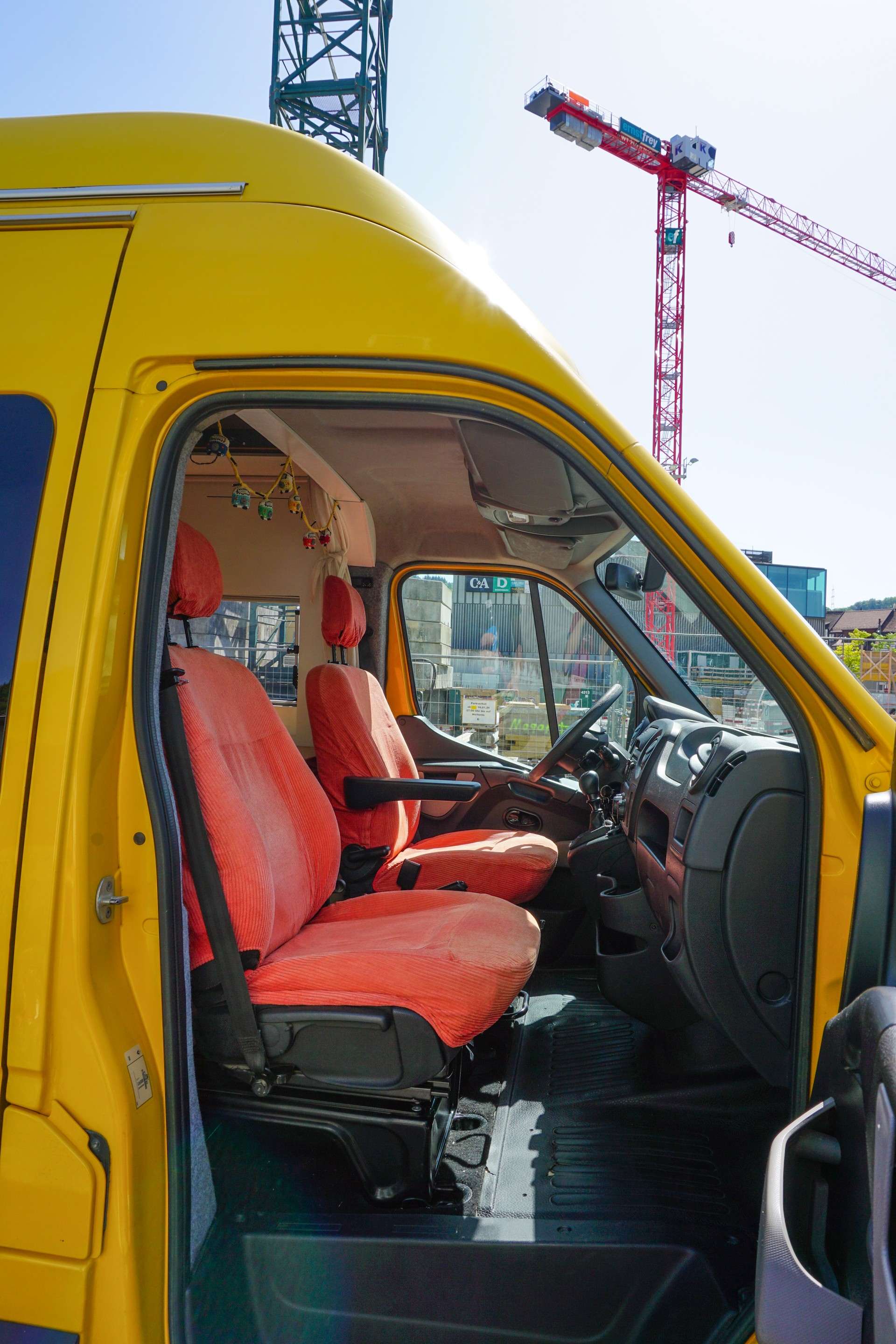 RENAULT Master 2.3 dCi 130 L3H3-image-1
