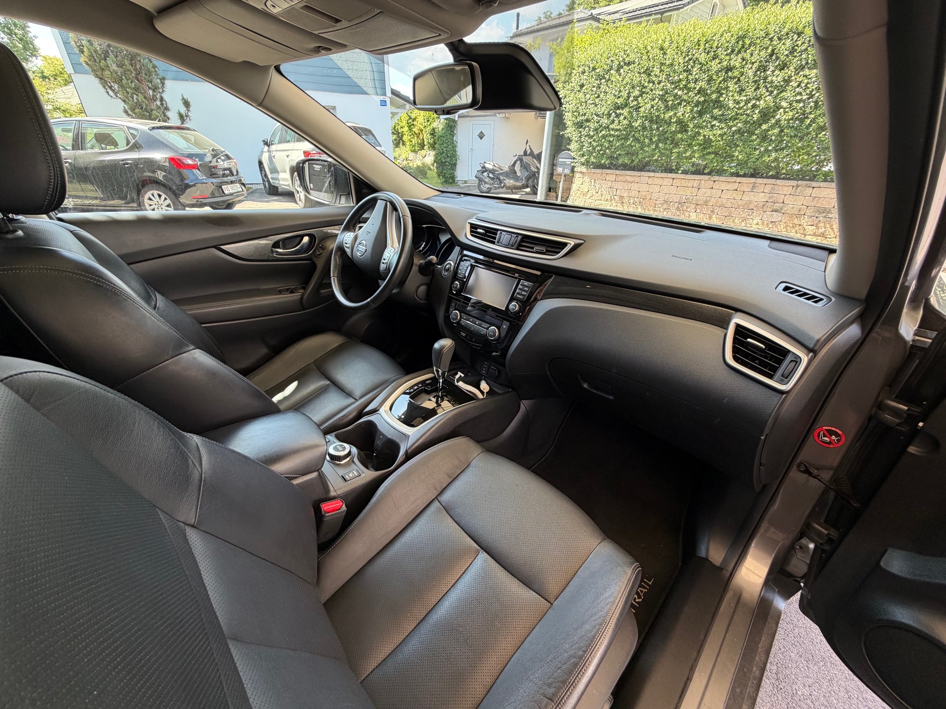 NISSAN 2.0 dCi Tekna 4x4-image-4