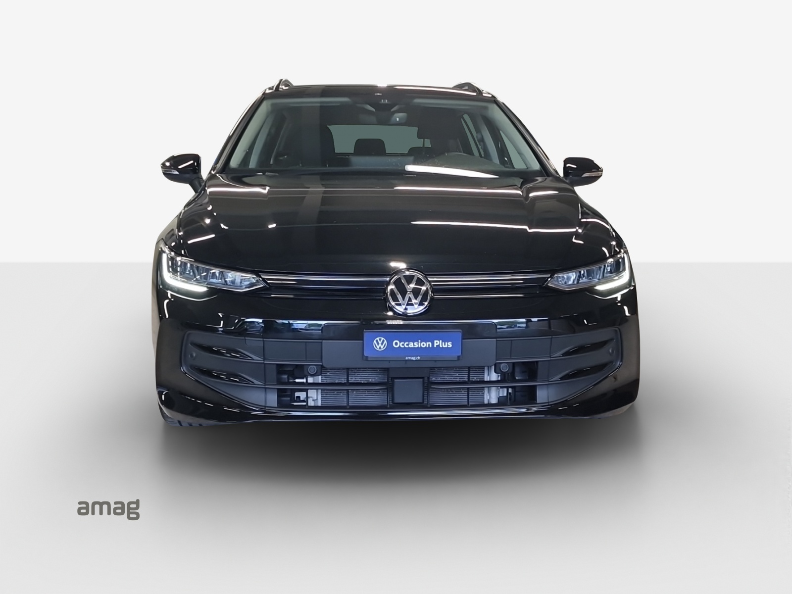 VW Golf Variant 1.5 eTSI mHEV Life-image-6