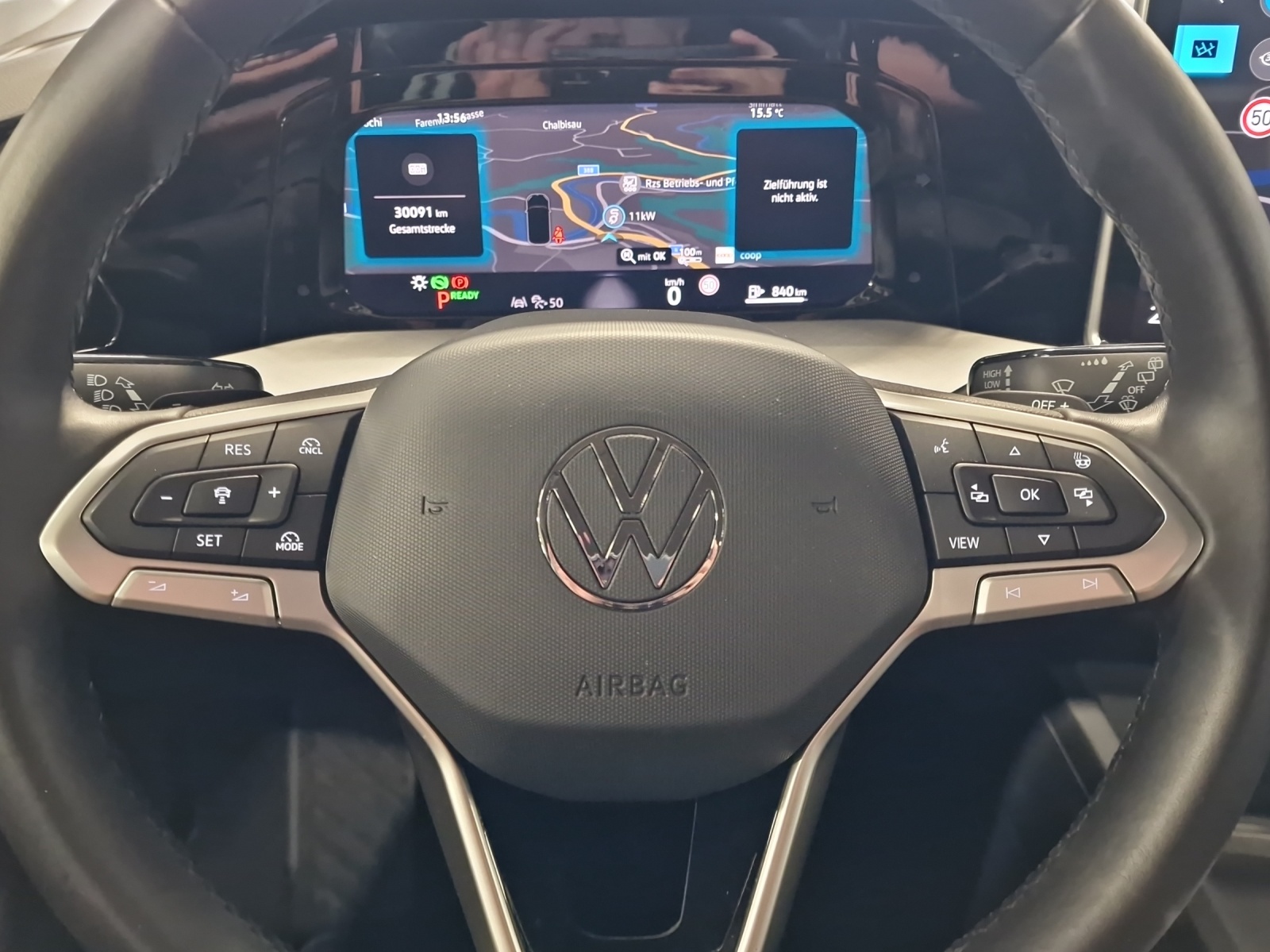 VW Golf Variant 1.5 eTSI mHEV Life-image-10