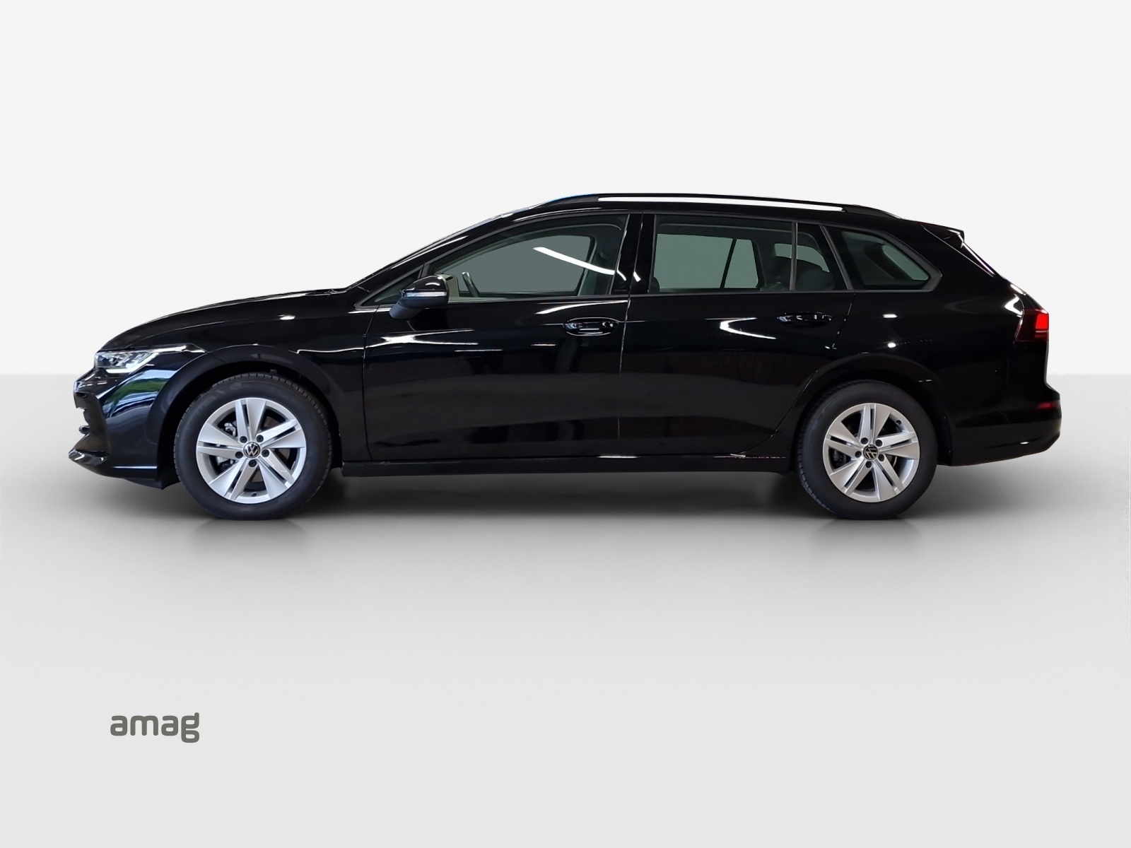 VW Golf Variant 1.5 eTSI mHEV Life-image-1