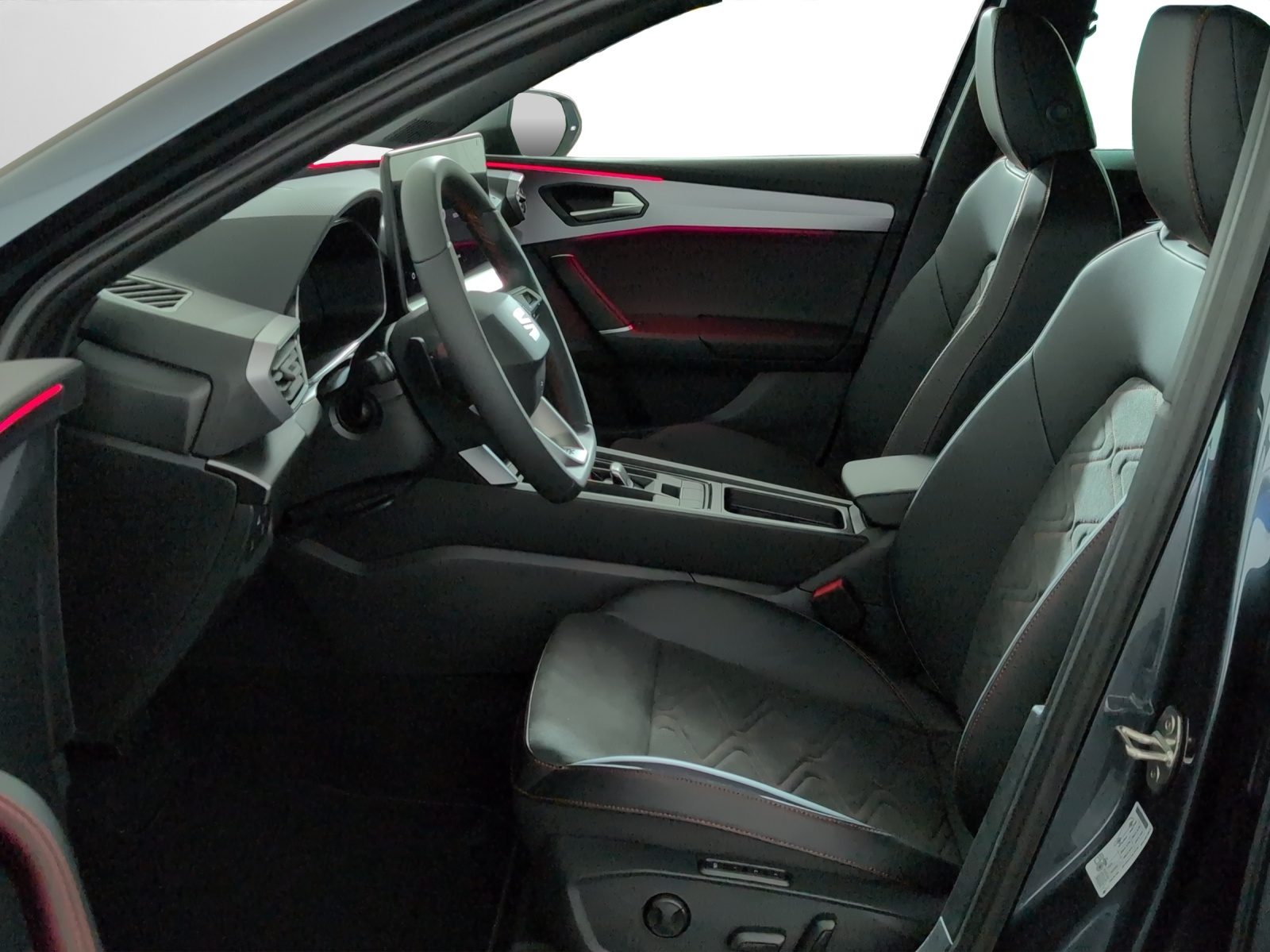 SEAT Leon 1.5 eTSI mHEV DSG Move FR-image-4