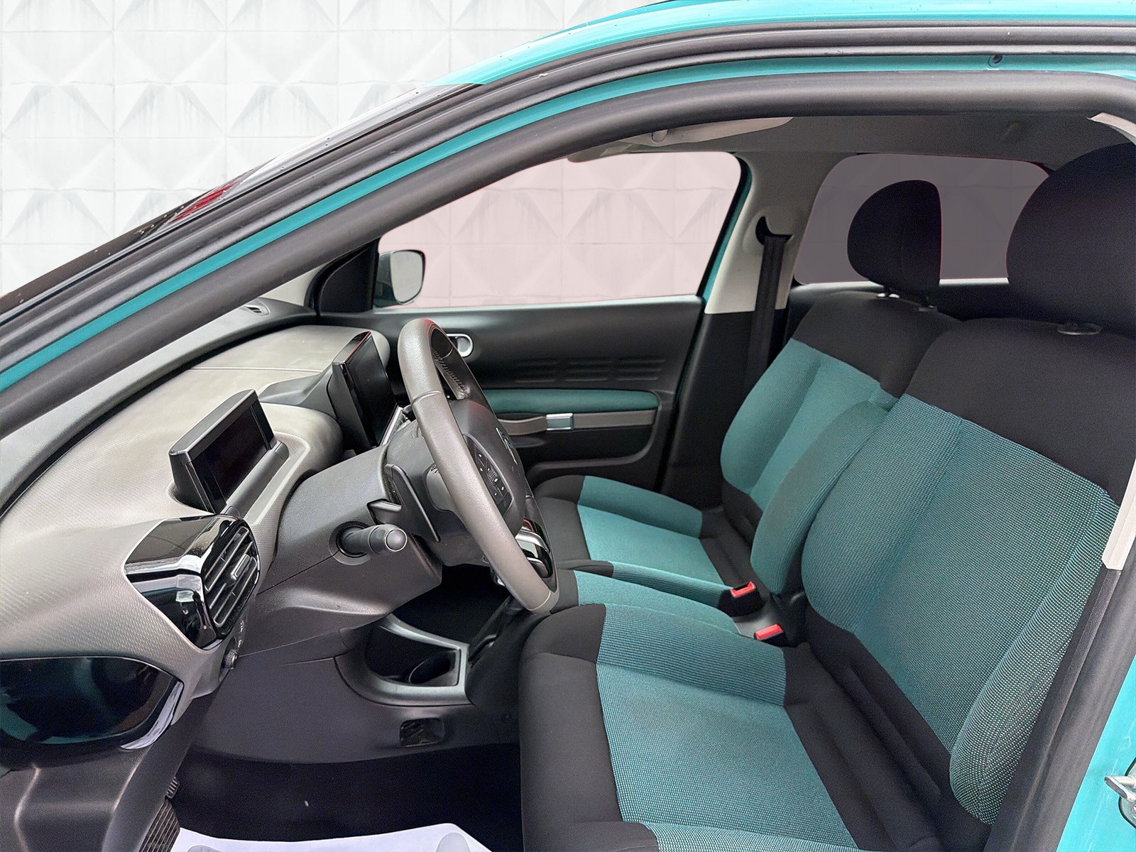 CITROEN C4 Cactus 1.6 e-HDi Shine ETG6-image-7