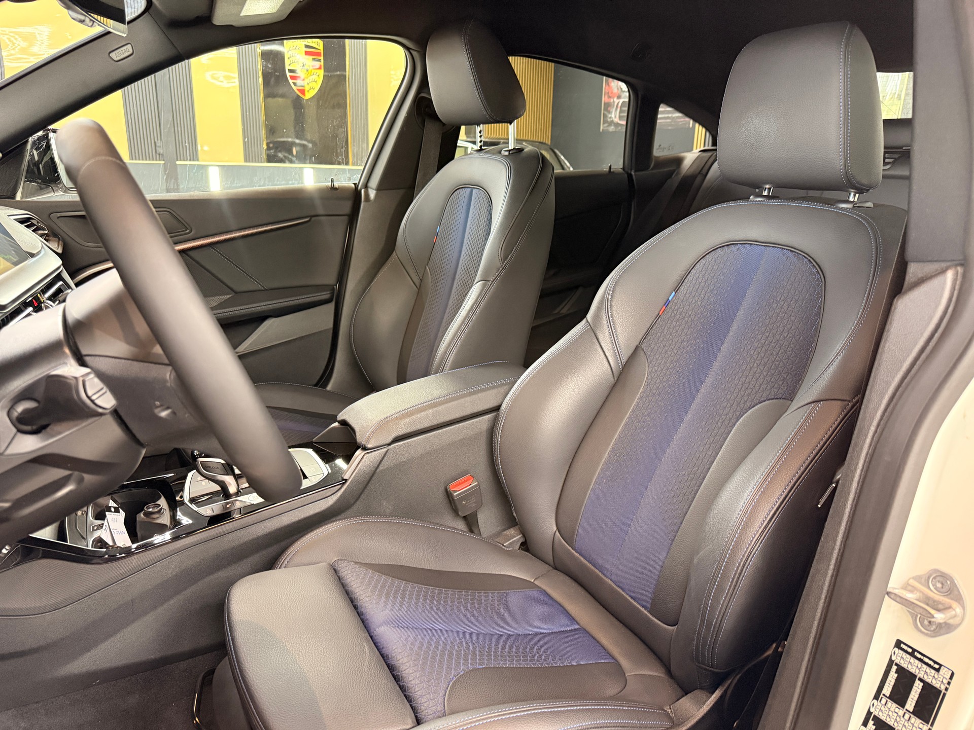 BMW 218i Gran Coupé M Sport Steptronic-image-9