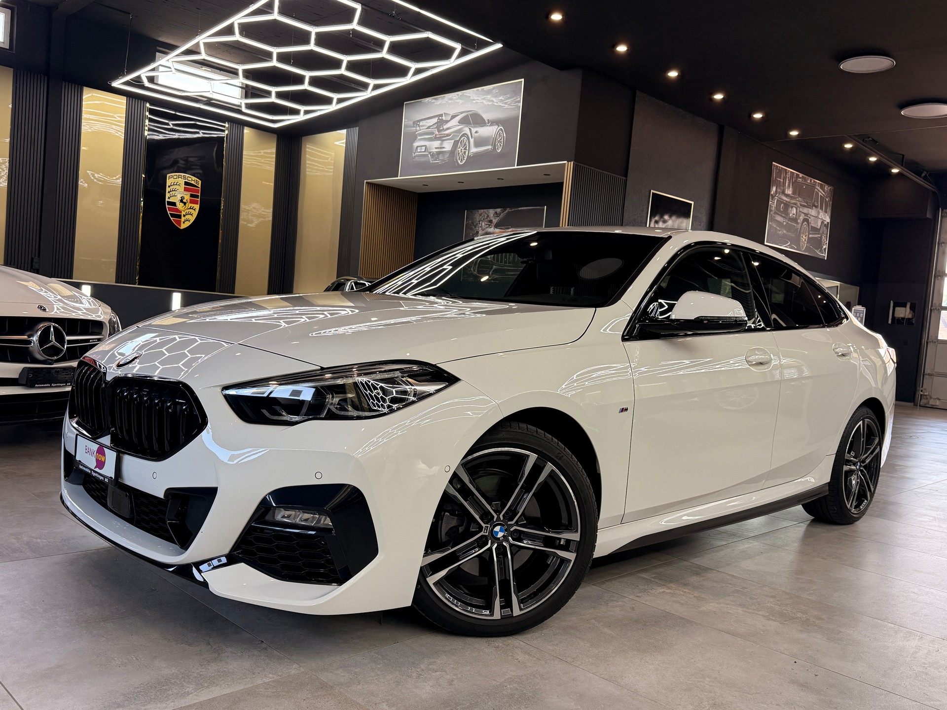 BMW 218i Gran Coupé M Sport Steptronic-image-0