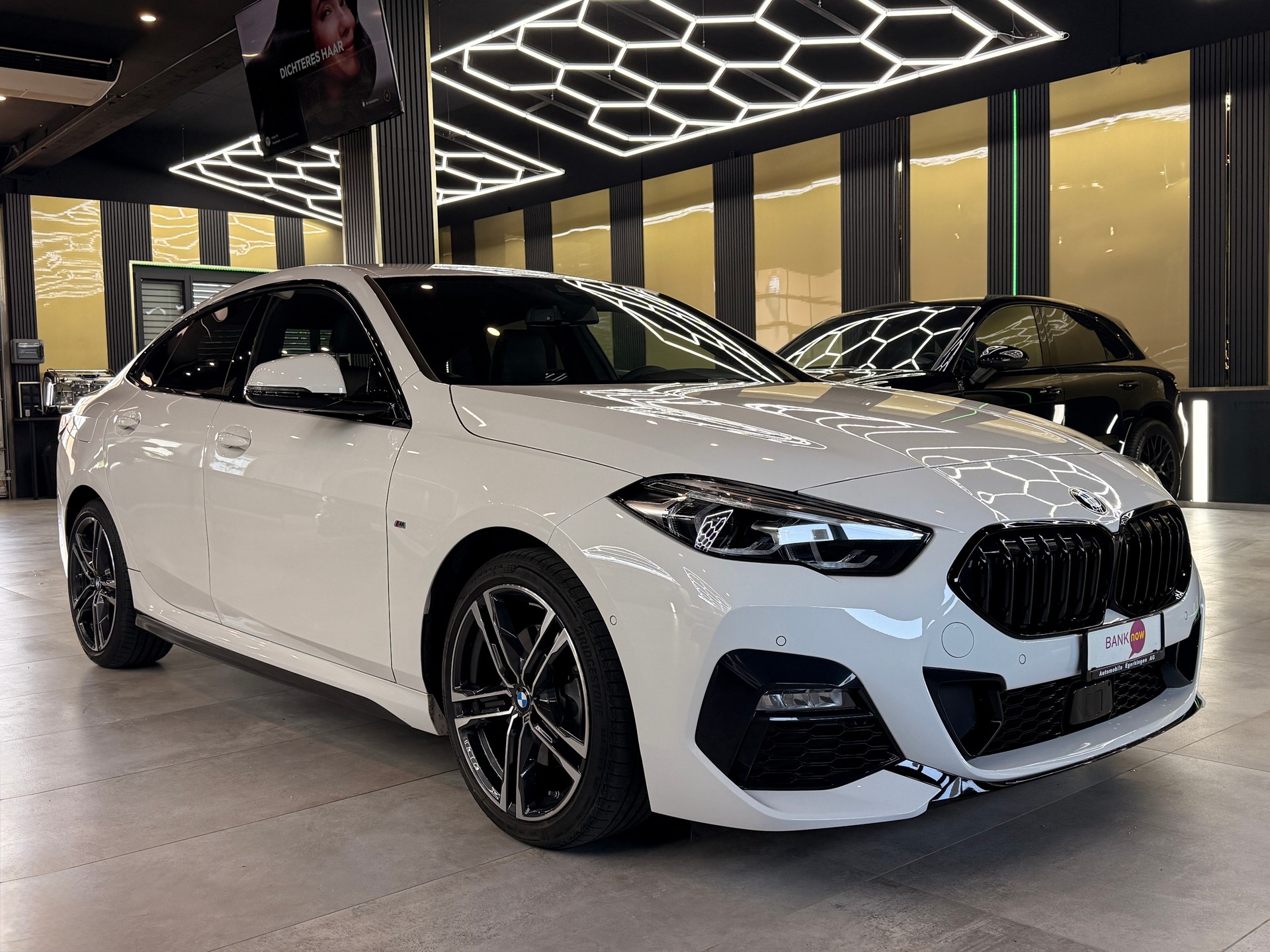 BMW 218i Gran Coupé M Sport Steptronic-image-2