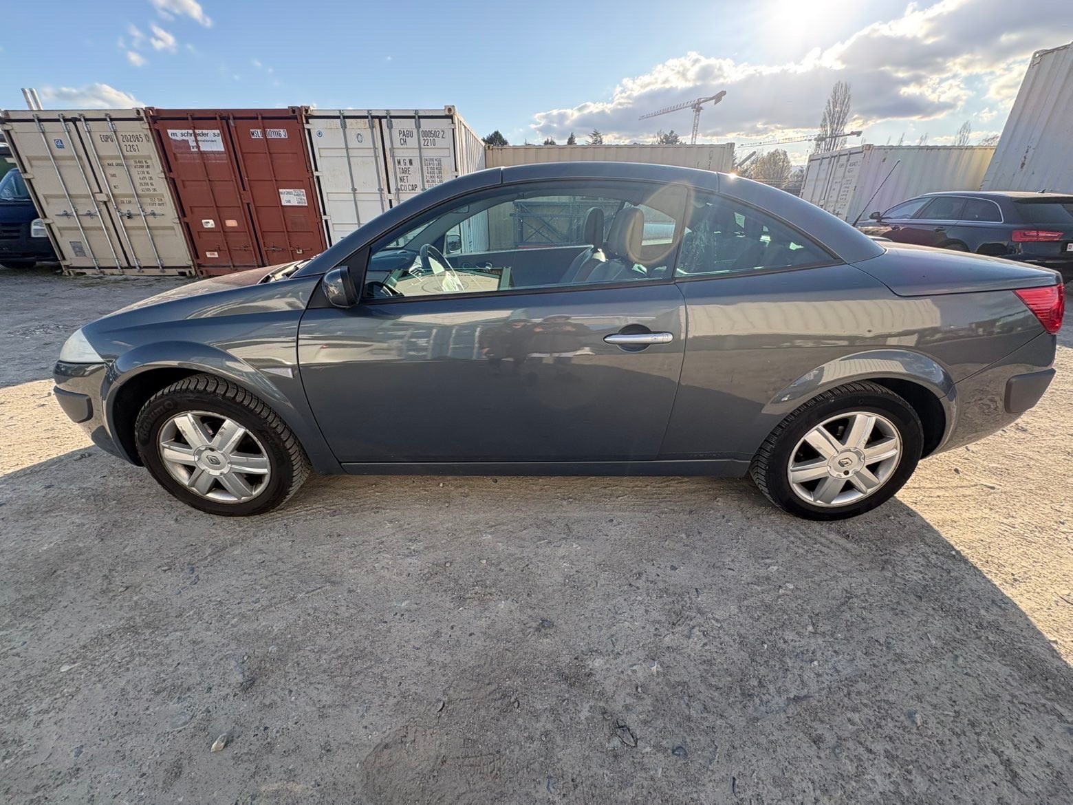 RENAULT Mégane C-C 2.0 16V Dynamique Confort-image-11