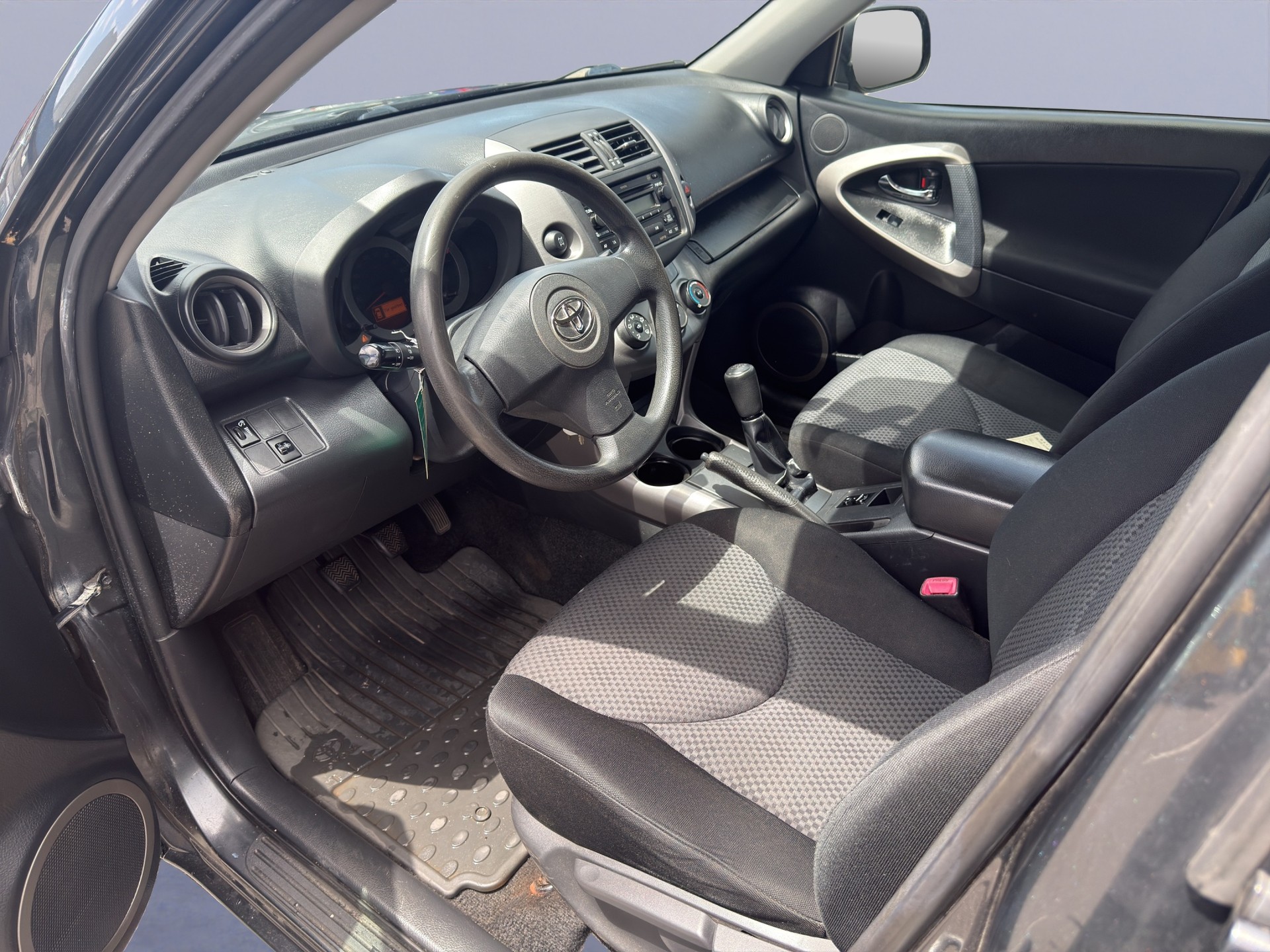TOYOTA RAV-4 2.0 16V Linea Terra-image-12