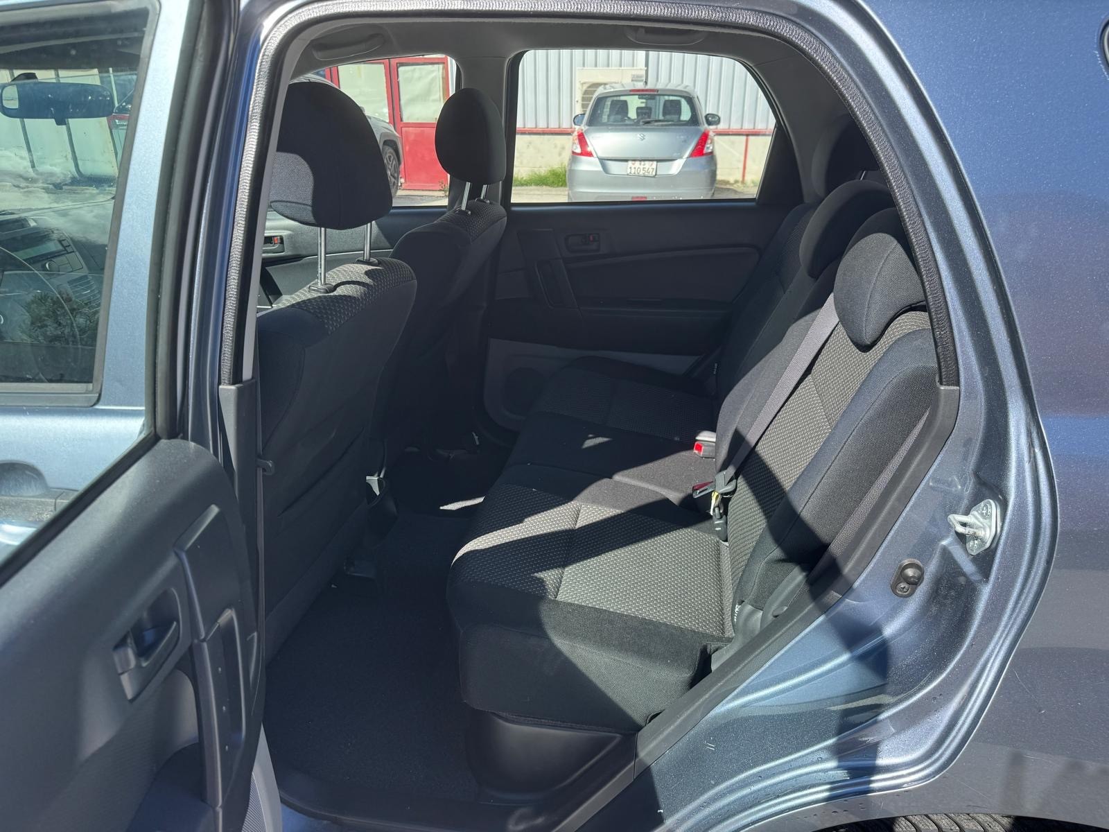 DAIHATSU Terios 1.5 16V 4WD Automatic-image-7