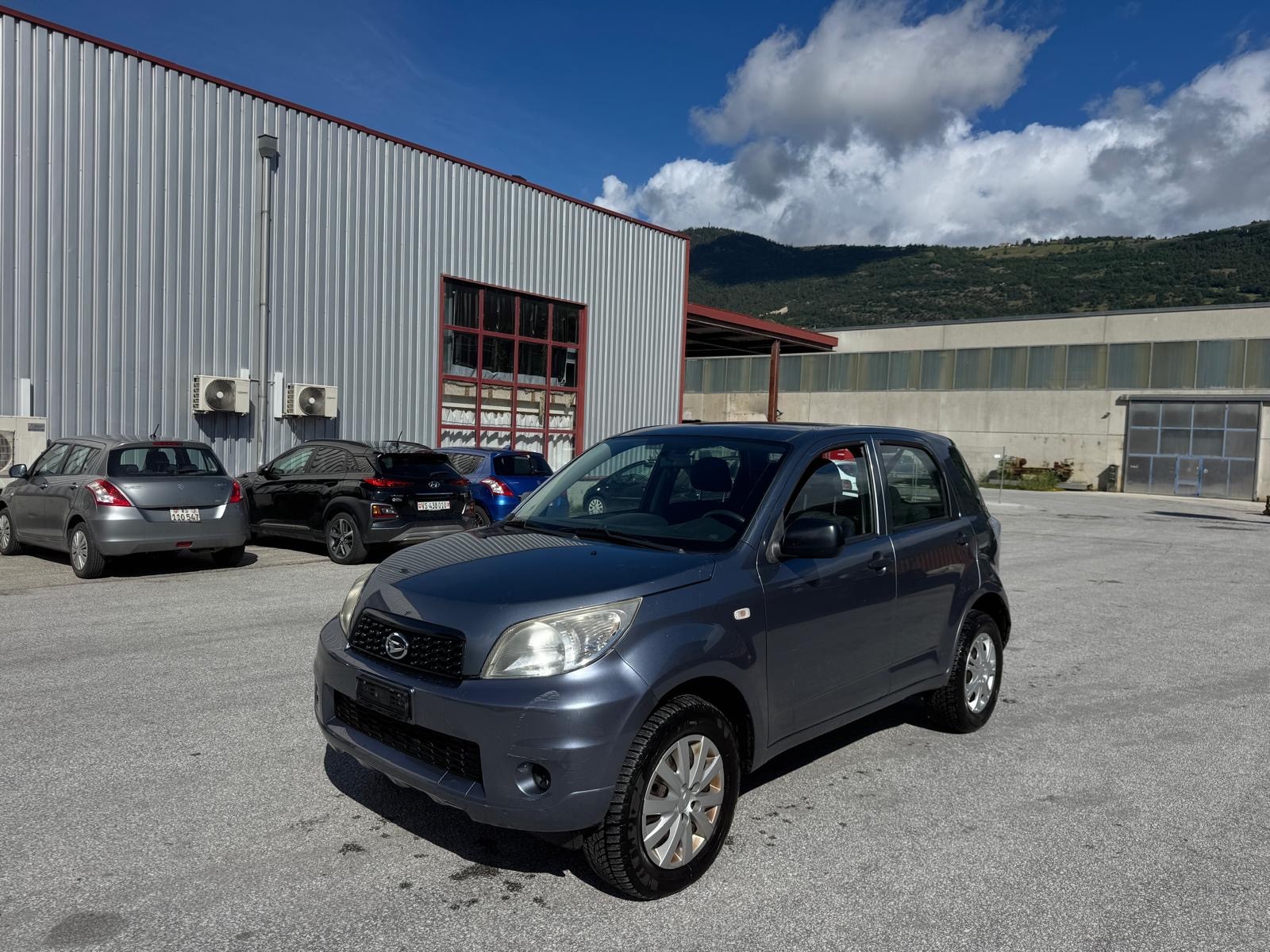 DAIHATSU Terios 1.5 16V 4WD Automatic-image-1