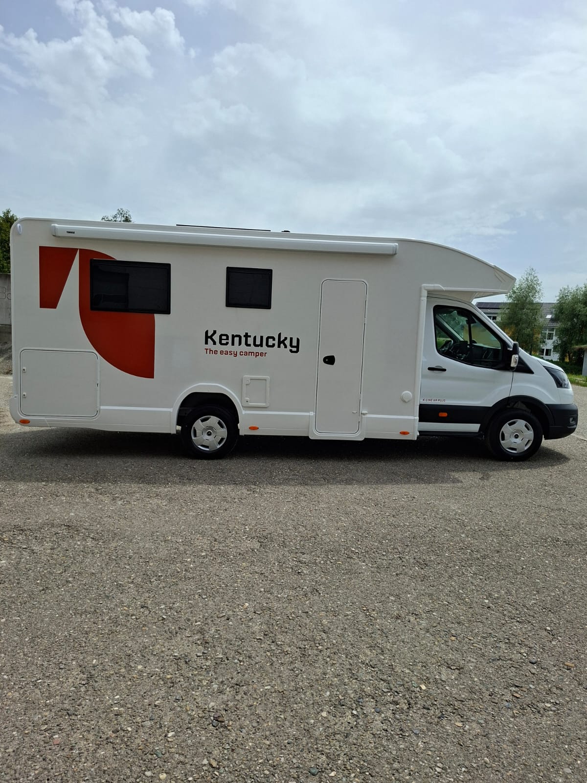 FORD Kentucky K-Line 69 Plus-image-9