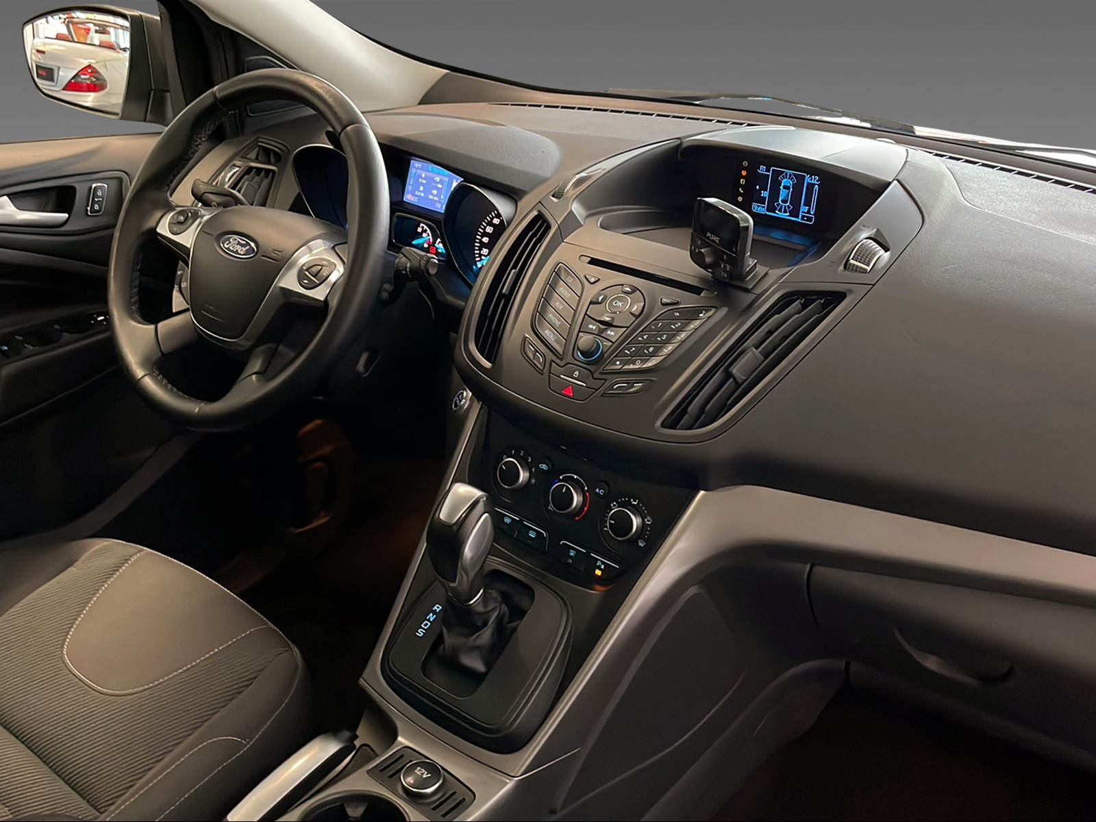 FORD Kuga 2.0 TDCi 140 Carving FPS-image-6