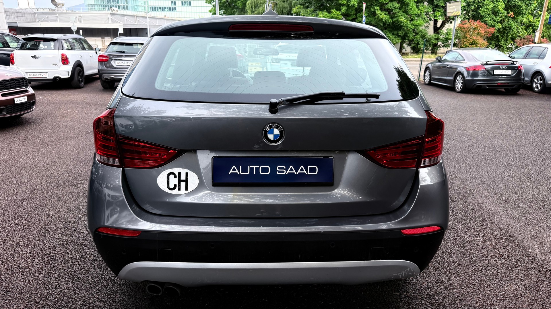 BMW X1 xDrive 28i Steptronic-image-5