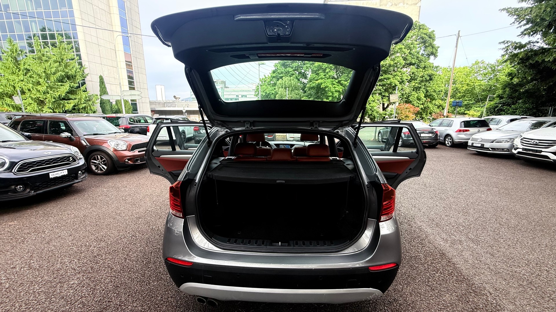 BMW X1 xDrive 28i Steptronic-image-6