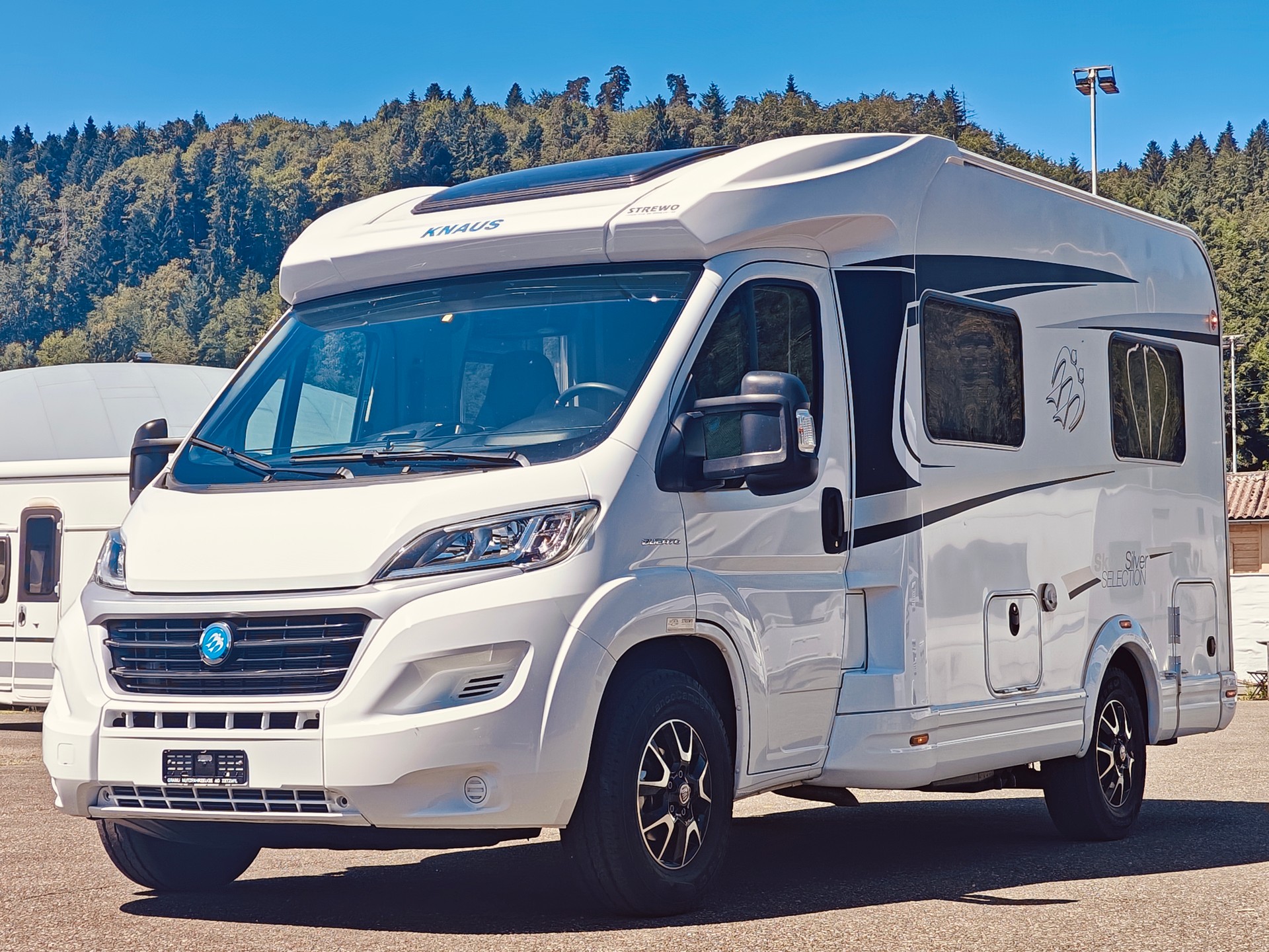 FIAT Knaus Sky Ti 550 MF Silver Selection - Automat