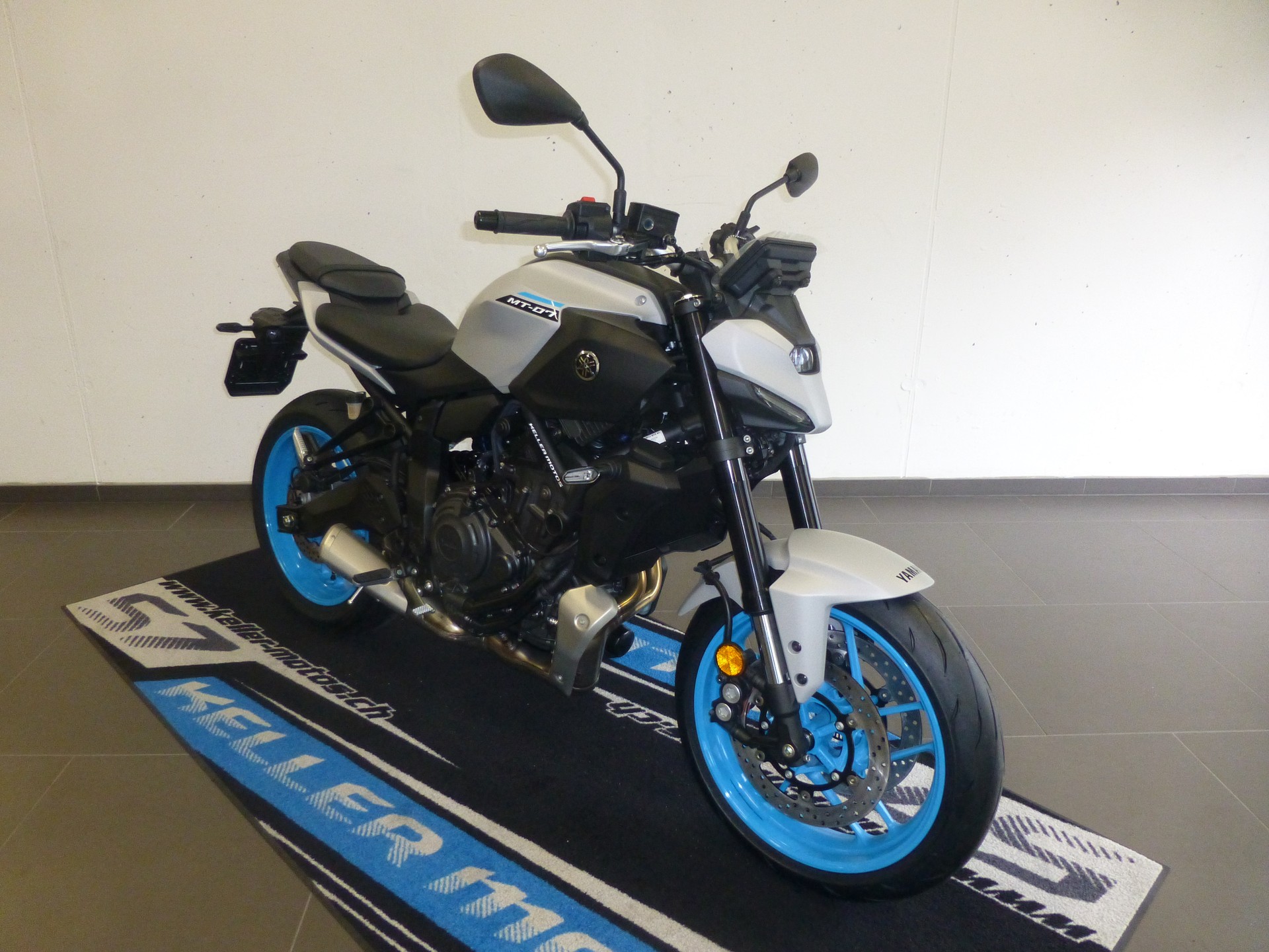 YAMAHA MT-07 (35KW)-showroom-element-2