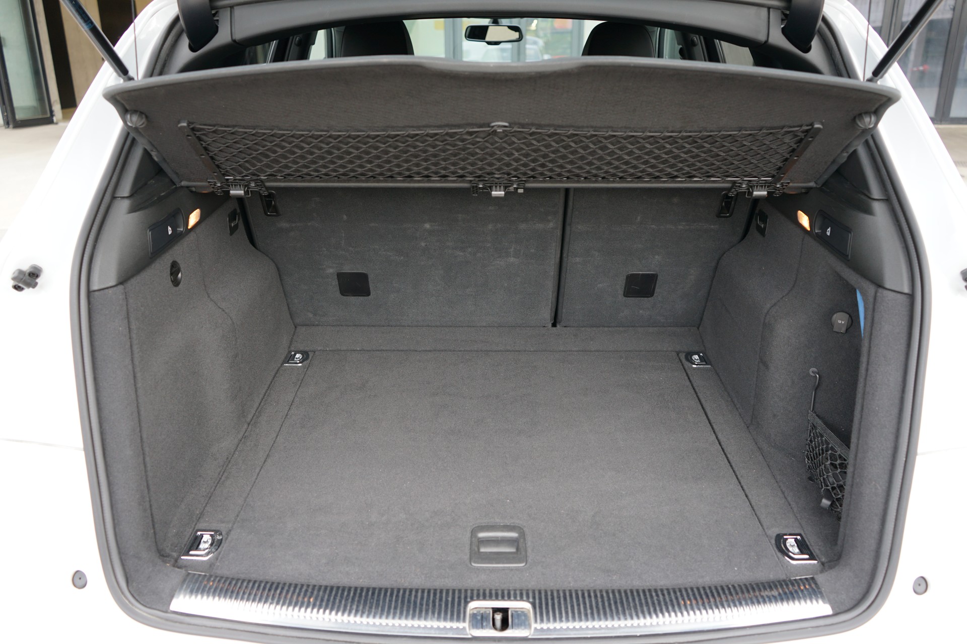 AUDI 2.0 TDI quattro S-Tronic-image-5